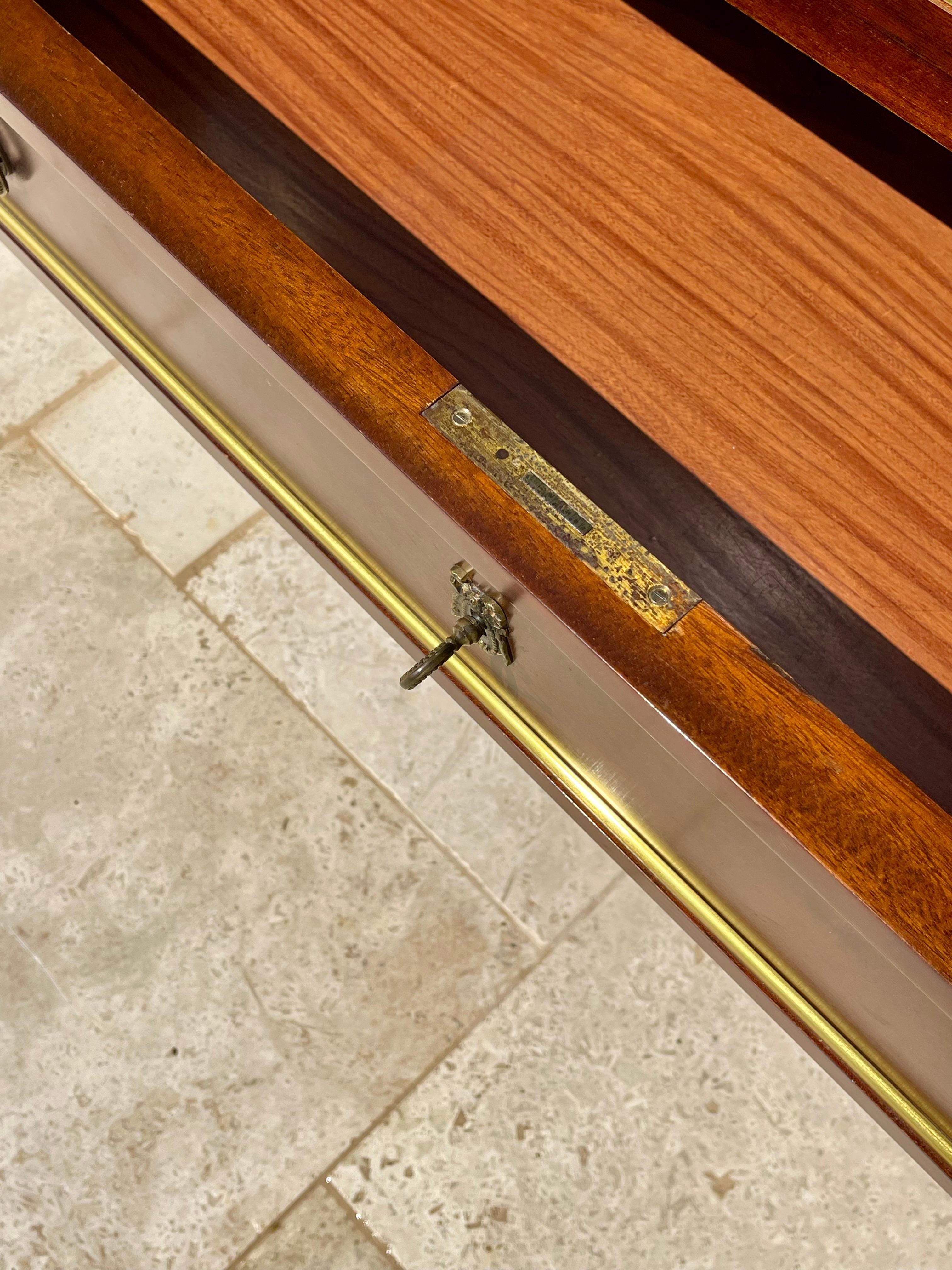Louis XVI Style Mahogany Chest Of Drawers For Sale 3