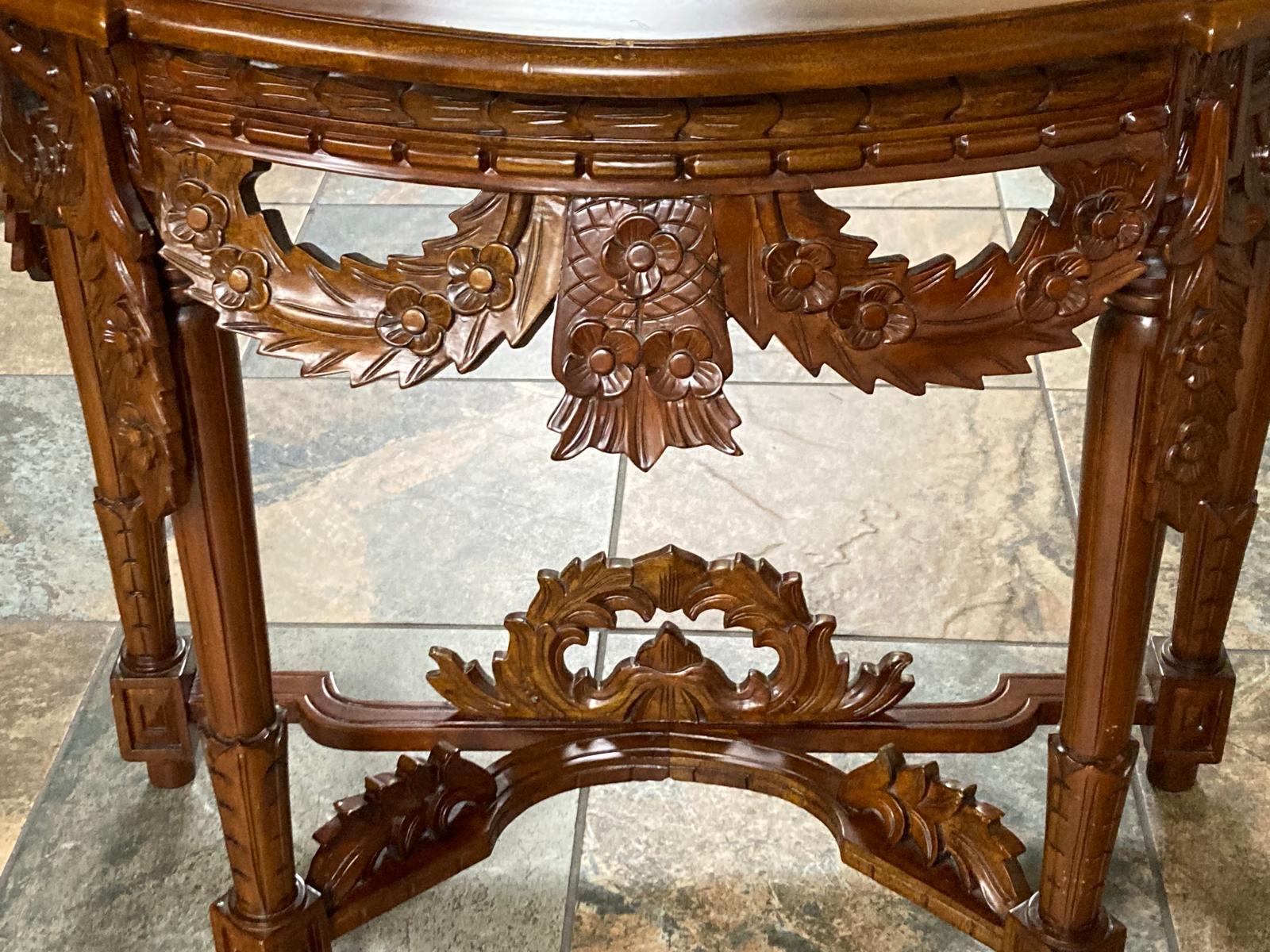 Mahagoni-Konsolentisch im Louis XVI-Stil, frühes 20. Jahrhundert, die geformte D-Form im Angebot 2