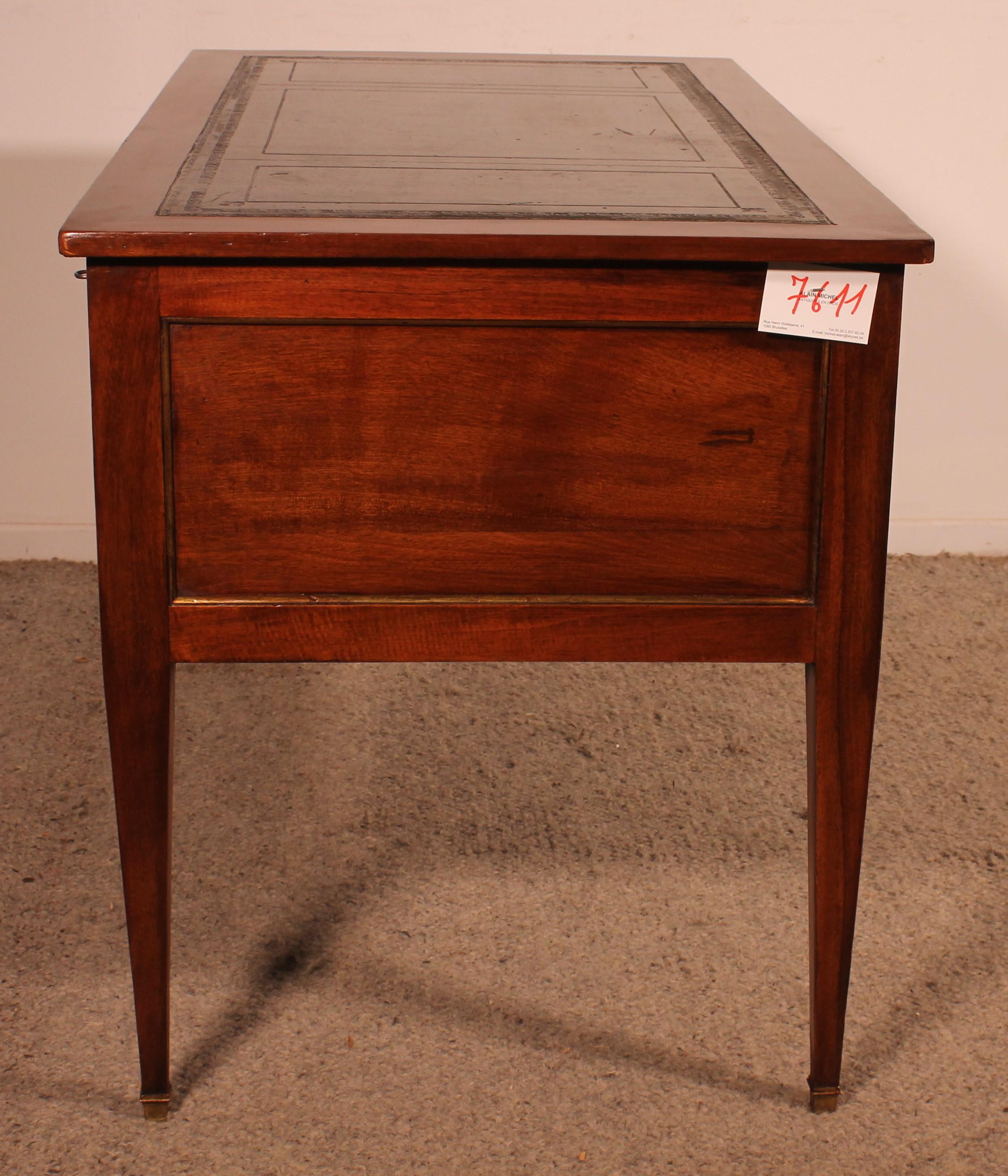 Louis XVI Style Mahogany Desk For Sale 3