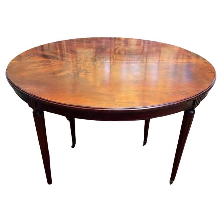 Louis XVI Style Mahogany Dining Table, 19th Century For Sale