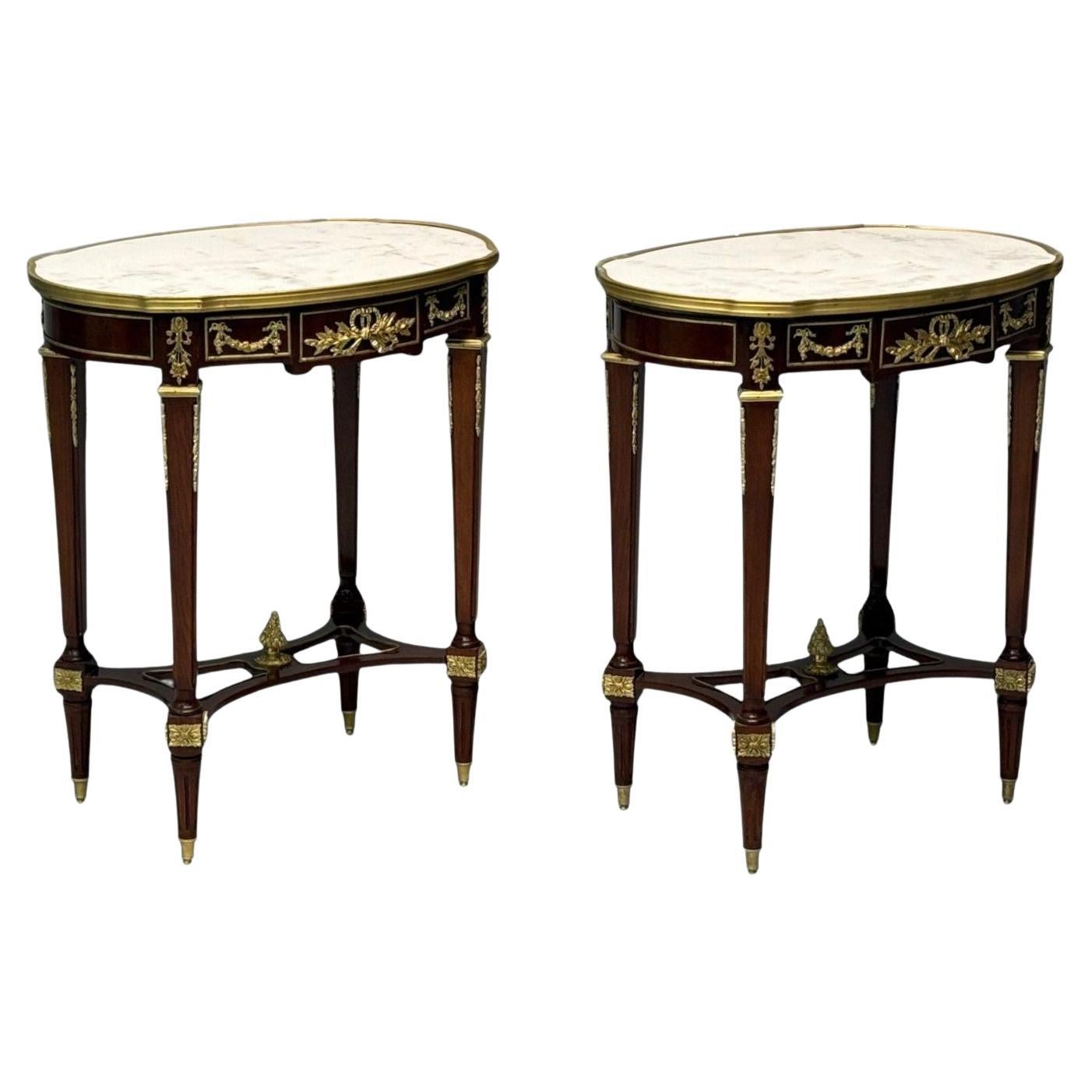 Tables d'appoint de style Louis XVI, acajou, bronze doré, marbre, Europe, 1970