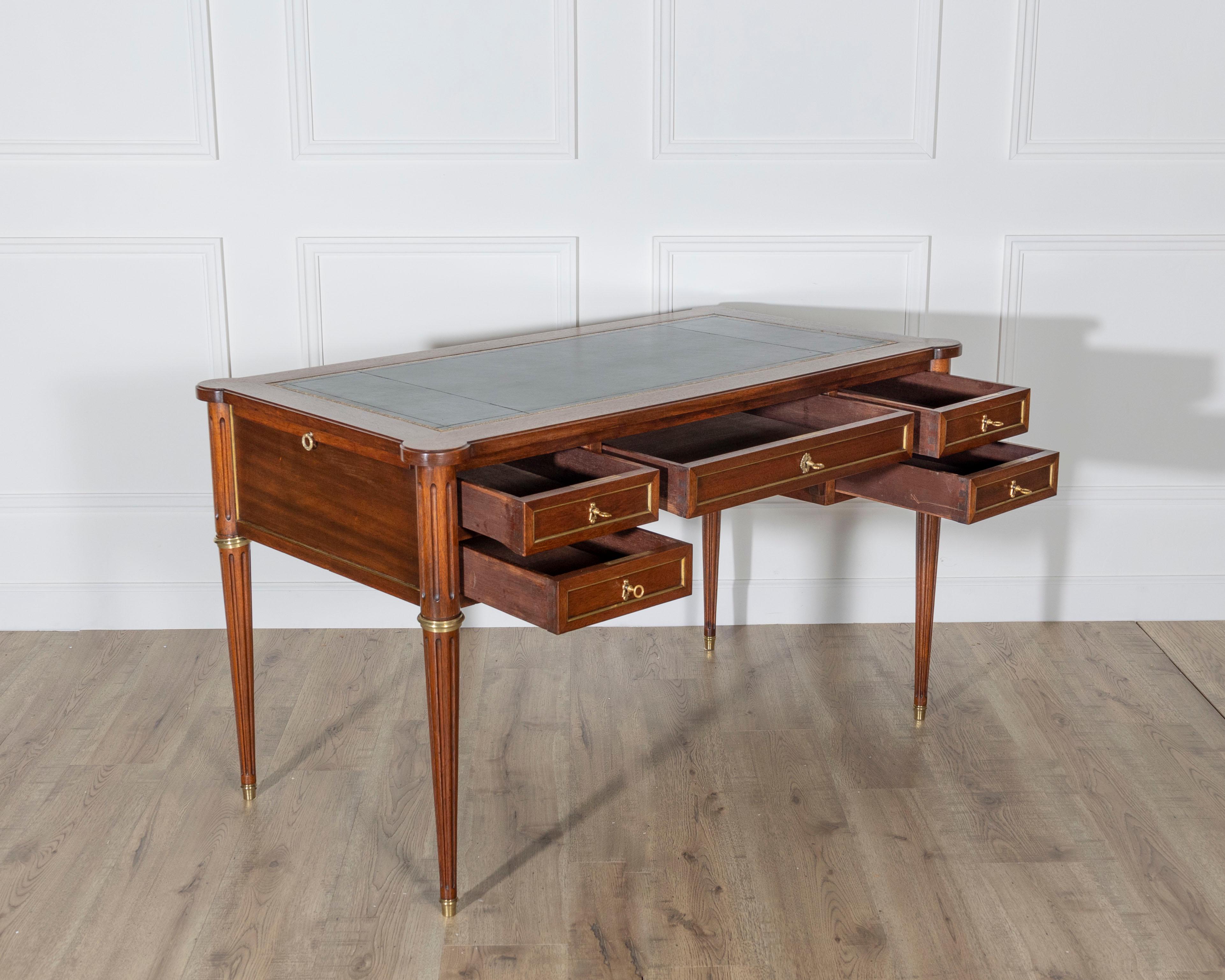 Louis XVI Style Mahogany Flat Desk with Brass Detailing and Green Leather Top For Sale 2