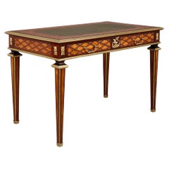 Bureau de style Louis XVI en acajou, bois de satin, ébène et bronze doré par D. Ross