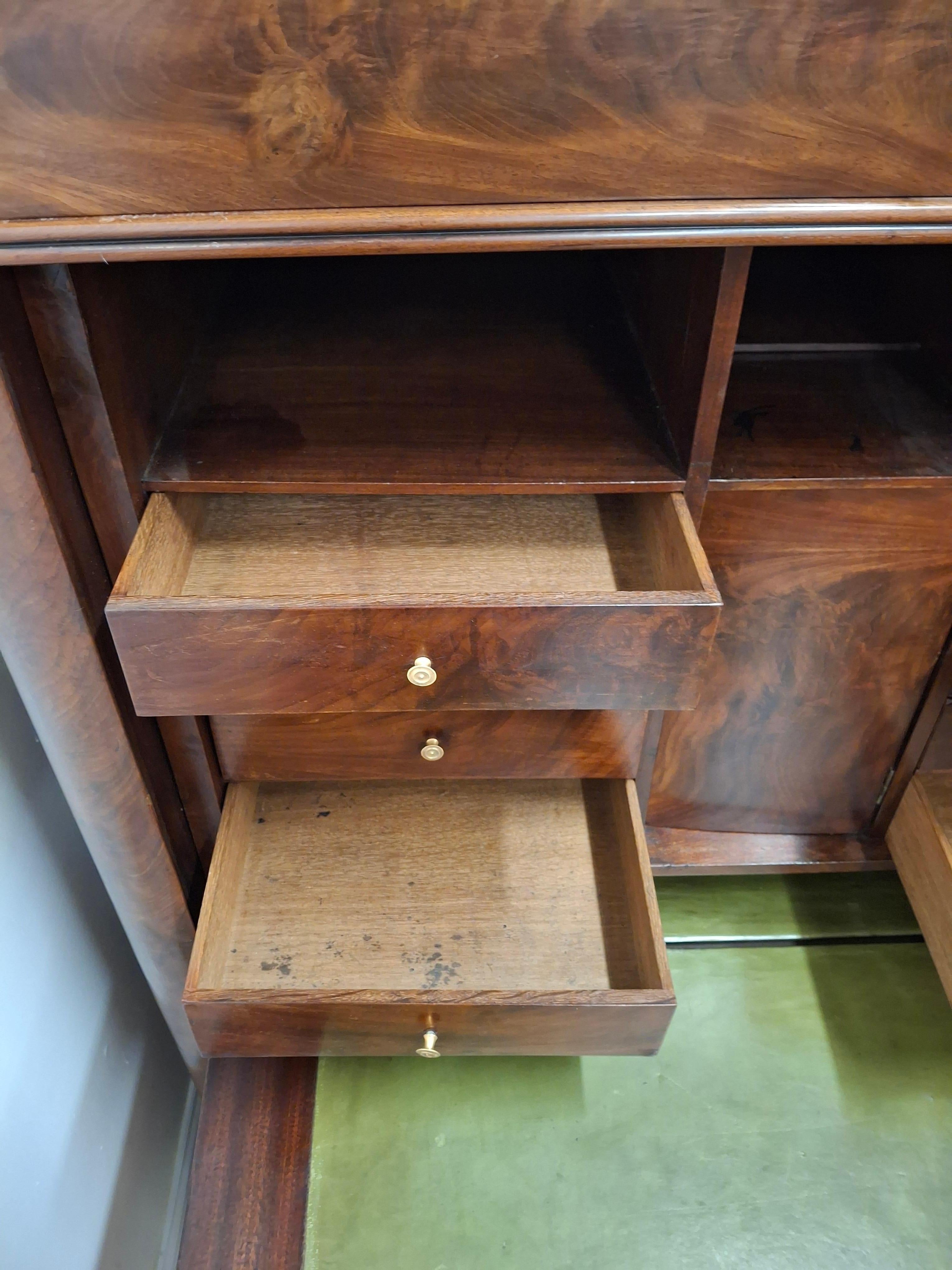 Secretaire Abattant en acajou de style Louis XVI en vente 2