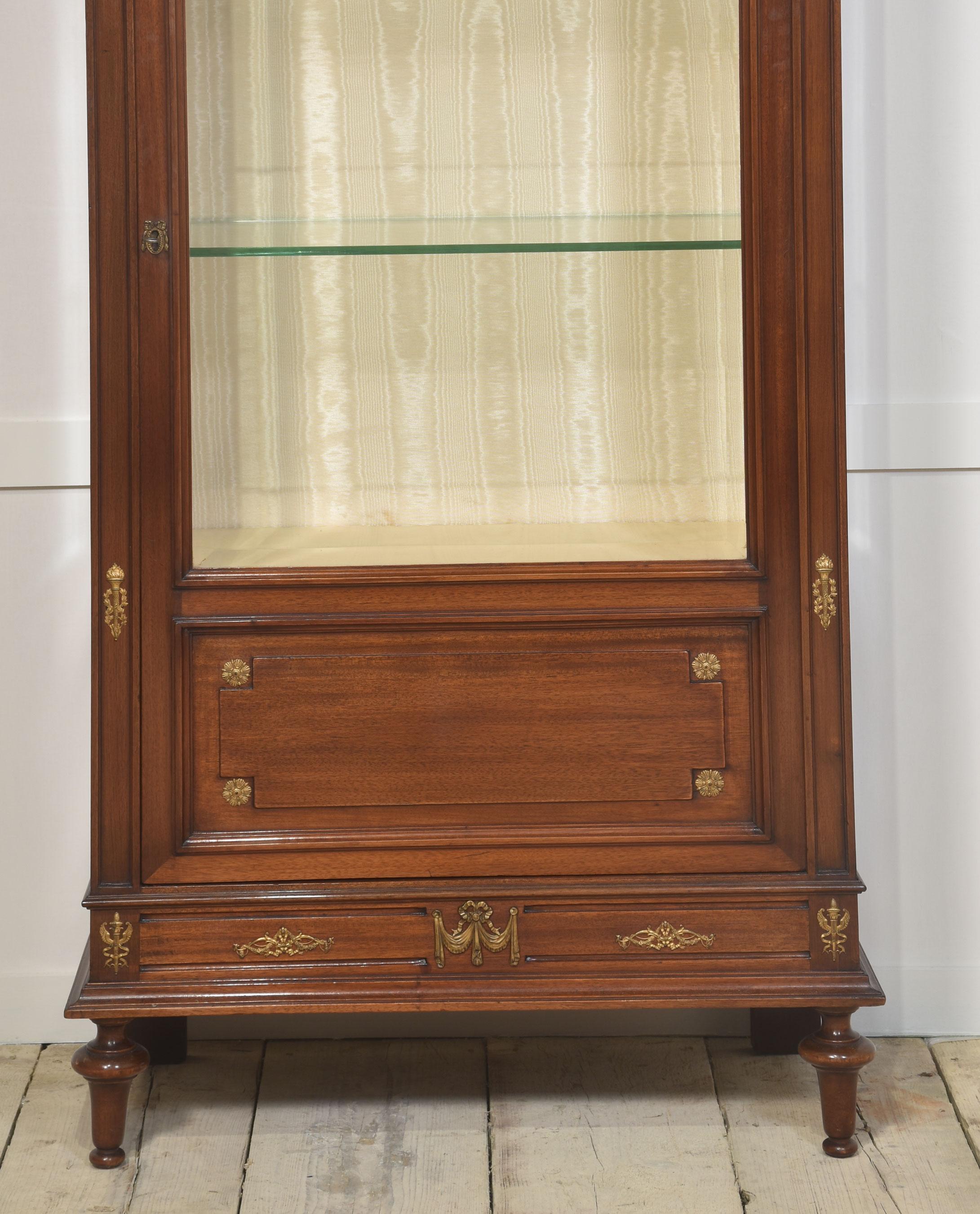 20th Century Louis XVI style mahogany vitrine display cabinet For Sale