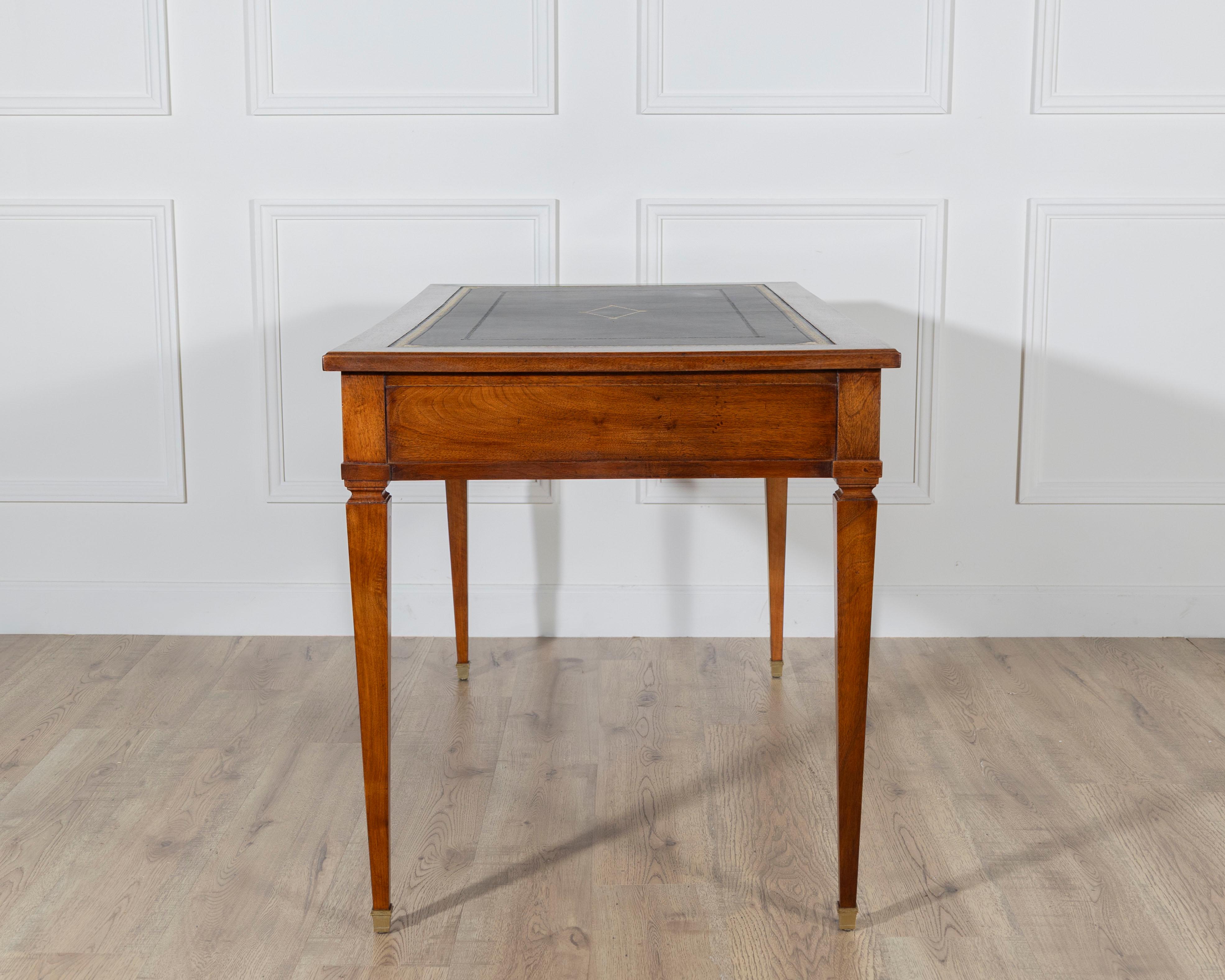 Louis XVI-Style Mahogany Writing Desk with Leather Top For Sale 4