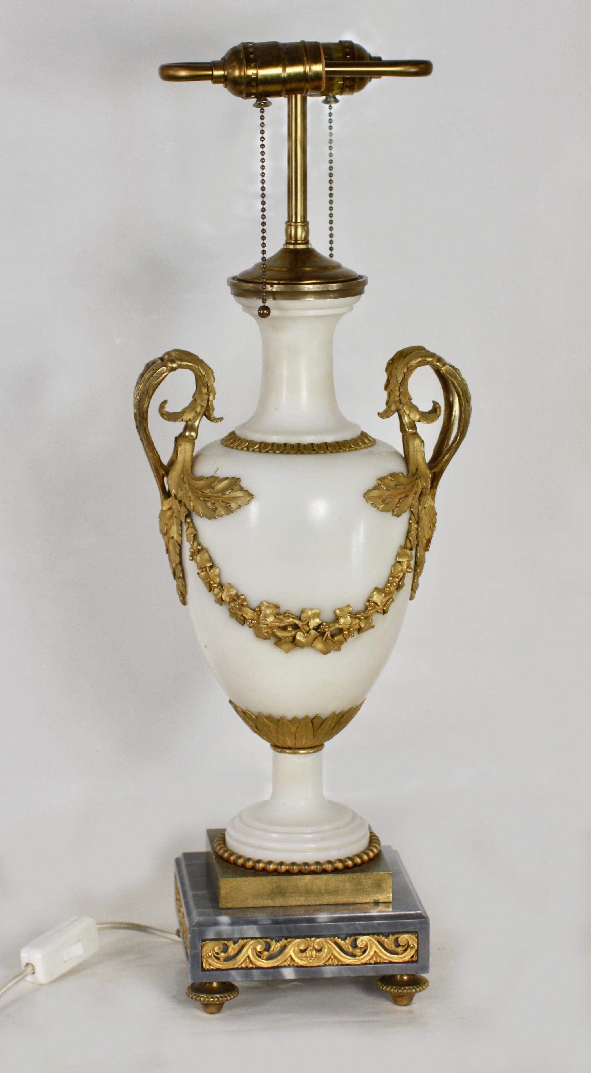 Ceramic Louis XVI Style Marble and Ormolu Lamp, French, 19th Century For Sale