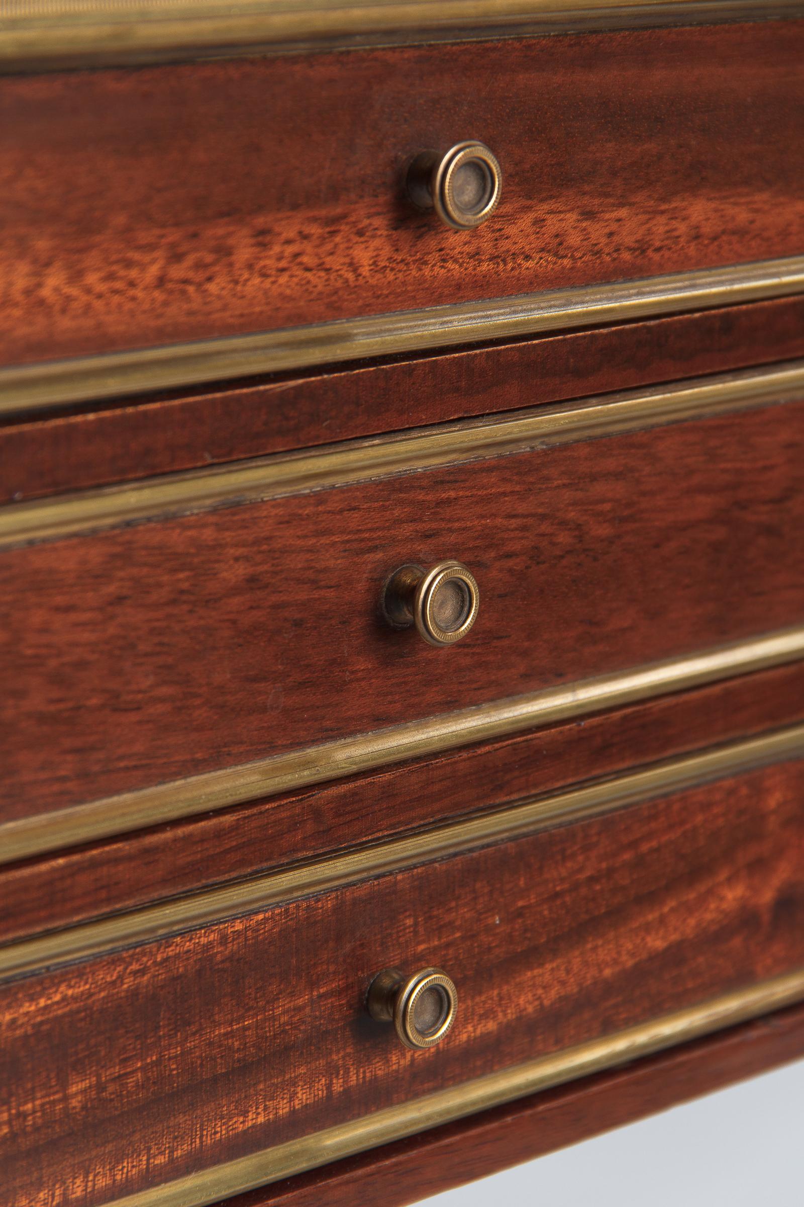 Louis XVI Style Mahogany and Marble-Top Bedside Cabinet, 1920s 4