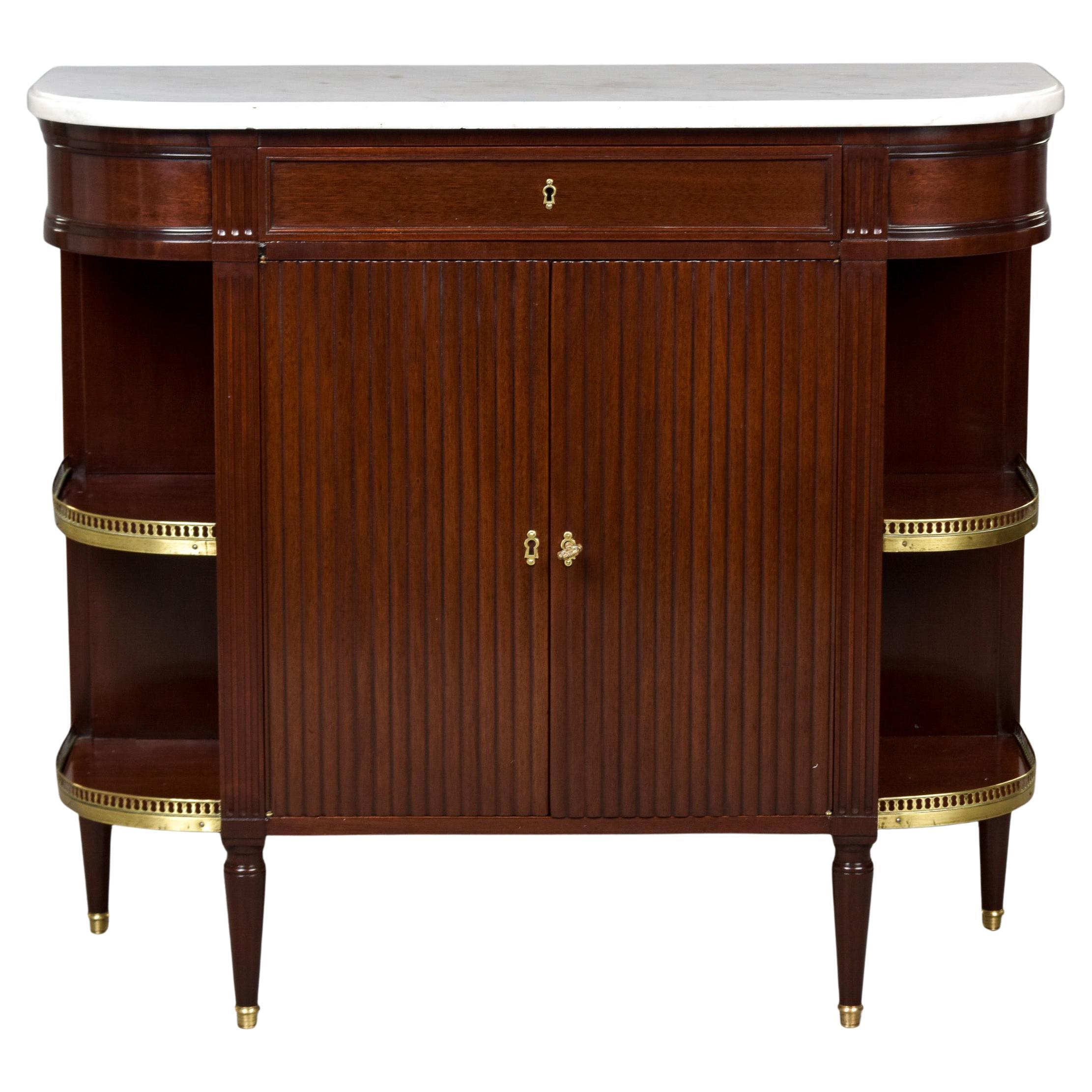 Buffet mit Marmorplatte im Louis-XVI-Stil, Türen mit Schilfrohr und Galerien aus Messing im Angebot