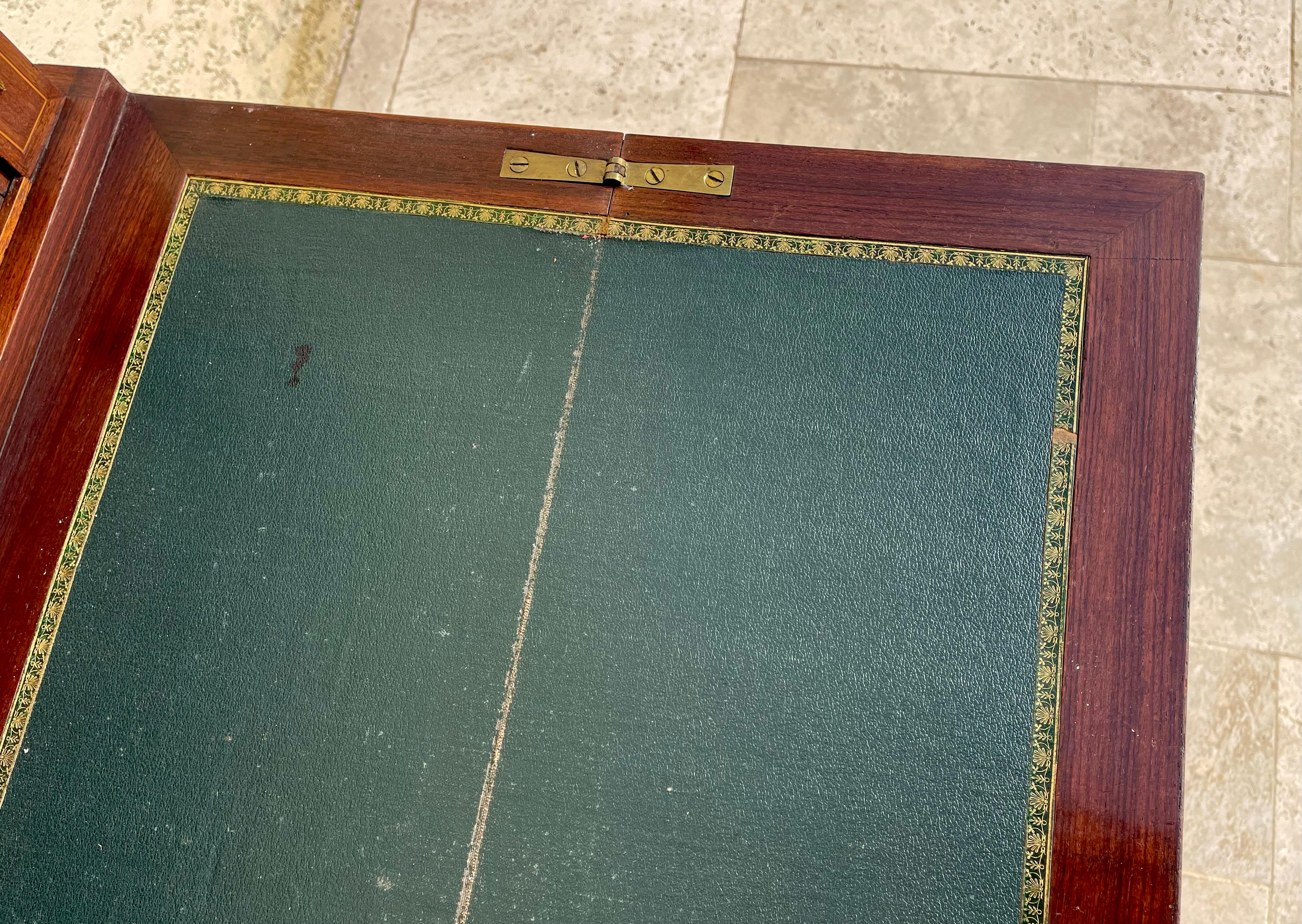 Scrivania intarsiata in stile Luigi XVI/bonheur Du Jour in vendita 1