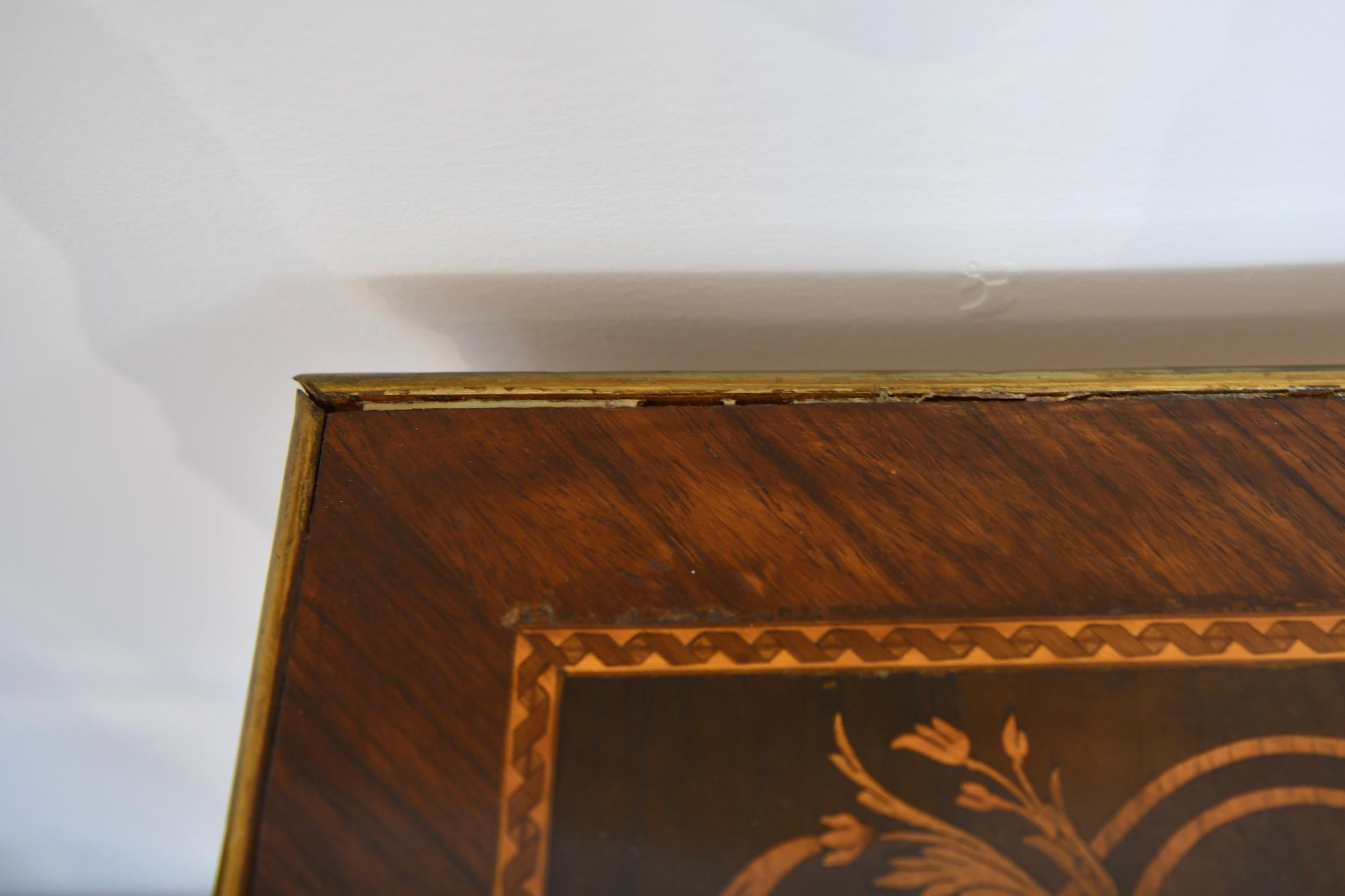Louis XVI-Style Marquetry Inlaid Writing Table For Sale 1