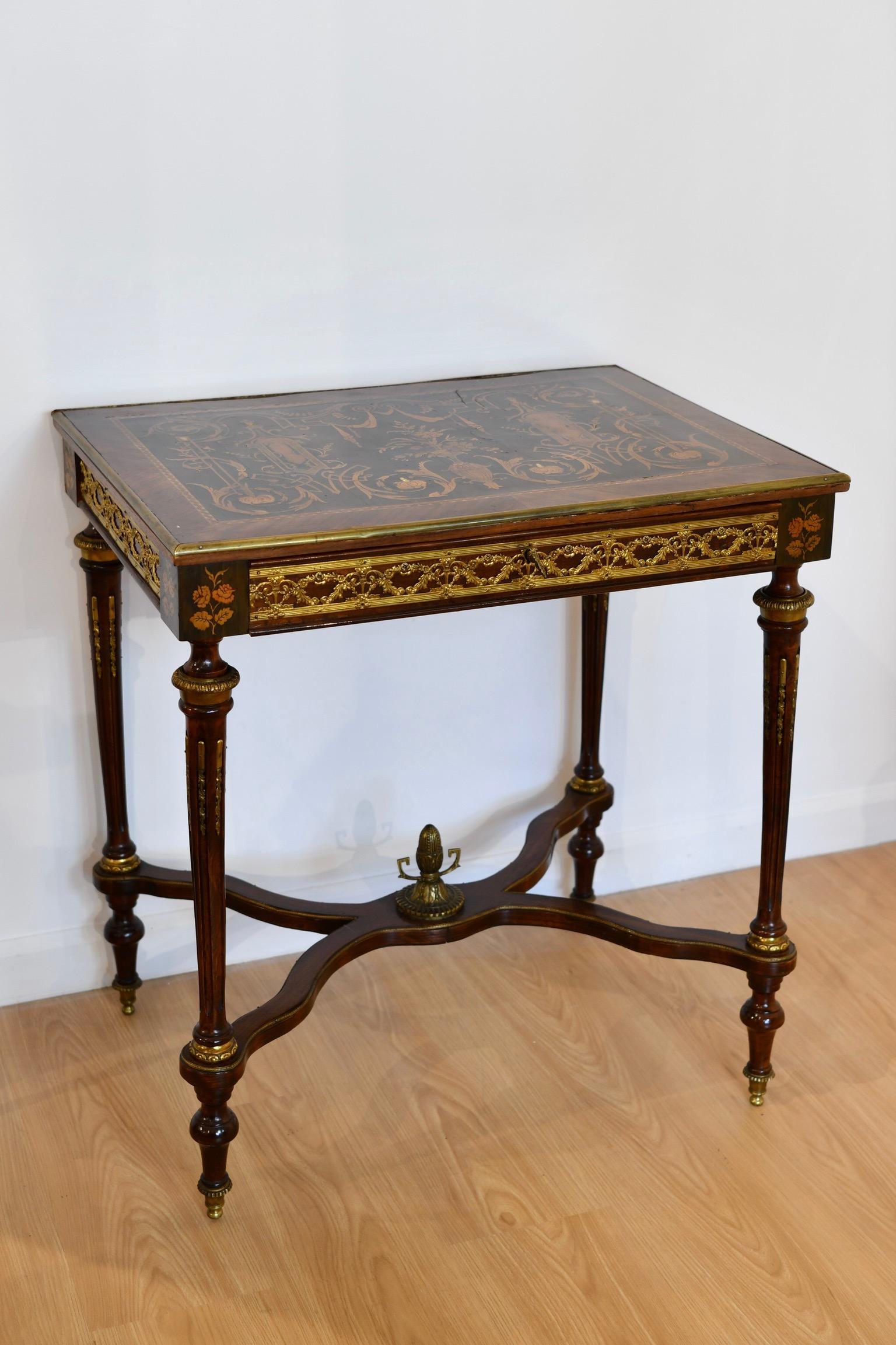 Louis XVI-Style Marquetry Inlaid Writing Table For Sale 3