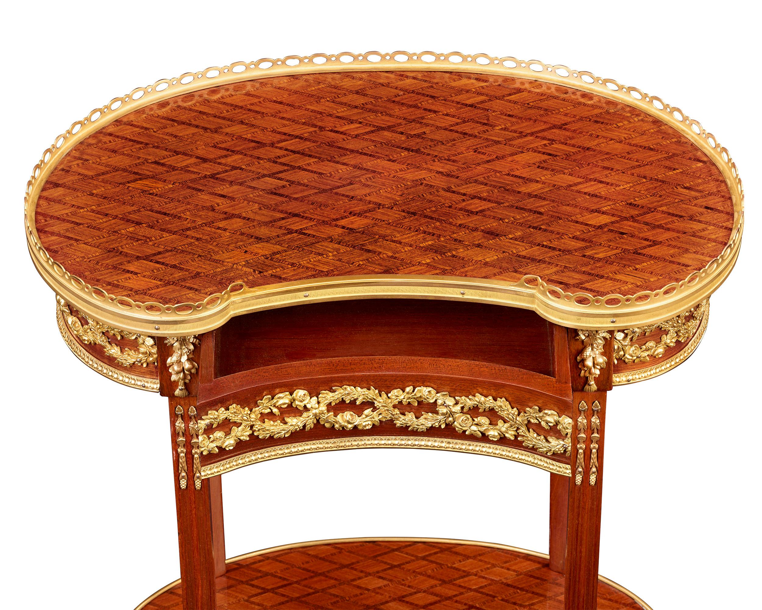 Louis XVI-Style Marquetry Side Table In Excellent Condition For Sale In New Orleans, LA