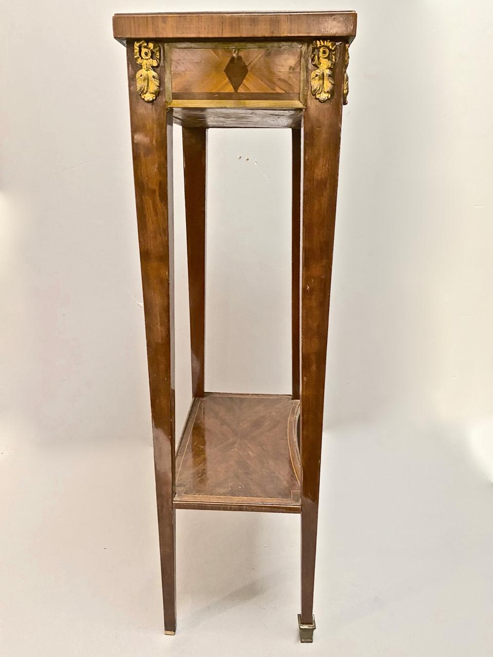 Louis XVI-Style Marquetry Stand In Good Condition In Pasadena, CA