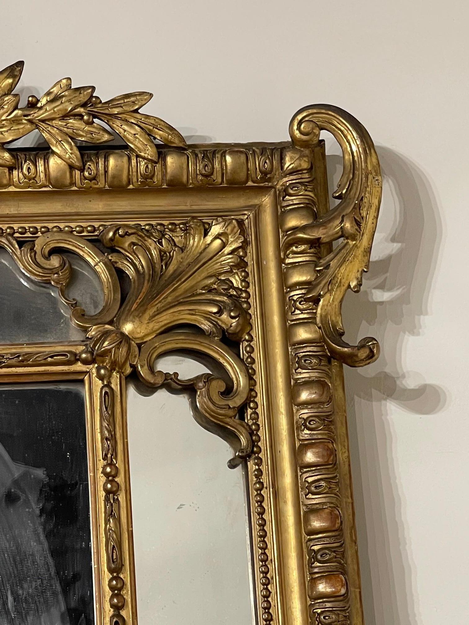 Miroir de style Louis XVI du XIXe siècle Bon état à Dallas, TX