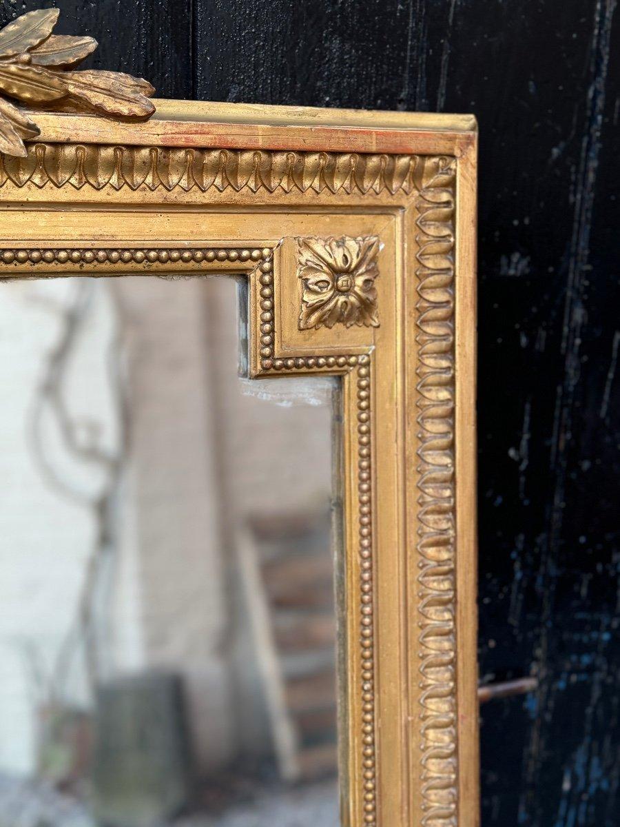 Louis XVI Style Mirror In Stuccoed And Gilded Wood Circa 1880 In Excellent Condition For Sale In Honnelles, WHT