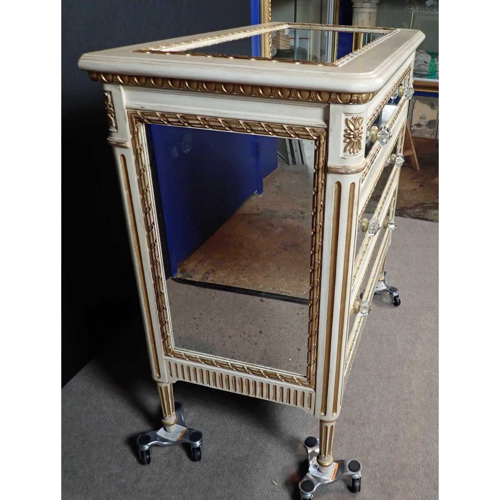 Mirrored Louis XVI Gilt and White Painted Chest of Drawers 3