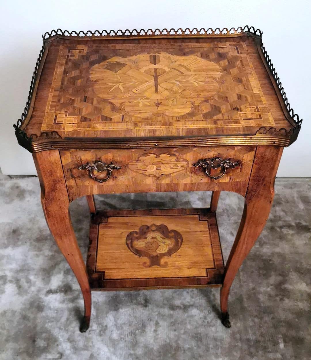 French Louis XVI Style Nightstand in Walnut with Legs and Drawer For Sale