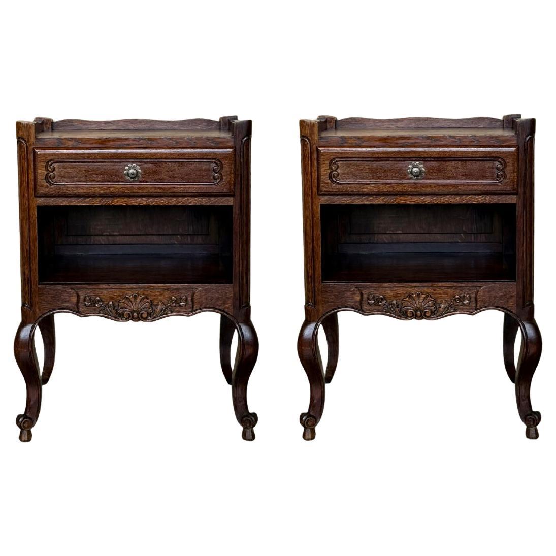 Nachttische im Louis-XVI.-Stil mit Schubladen und Cabriole-Beinen, 1960er Jahre, 2er-Set