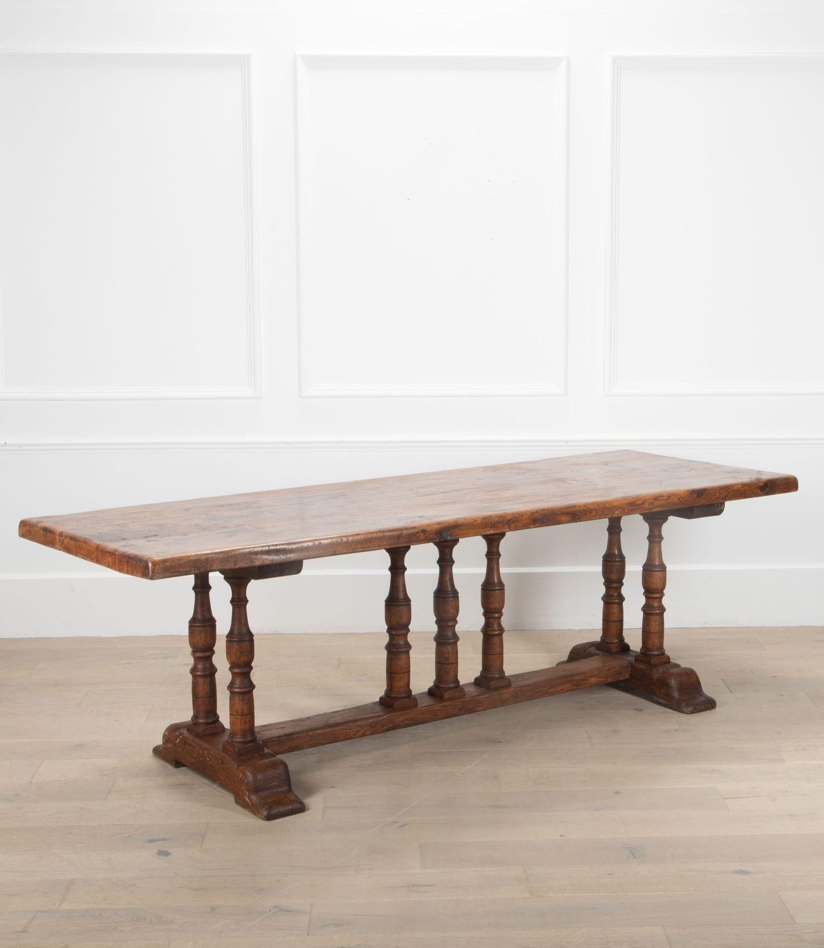 Early 20th Century French Louis XVI Style Oak Refectory Table In Good Condition For Sale In Gloucestershire, GB