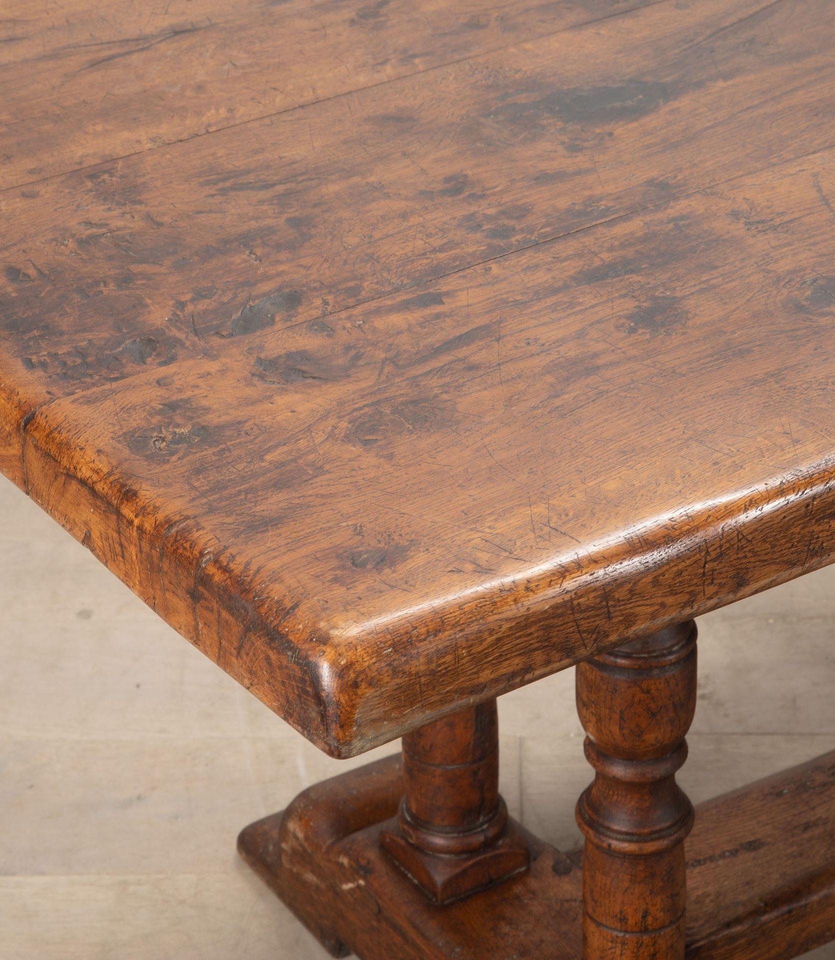 Early 20th Century French Louis XVI Style Oak Refectory Table For Sale 5