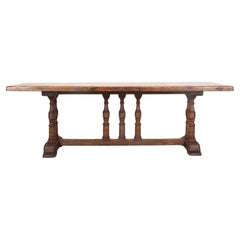 Mesa de refectorio francesa de roble estilo Luis XVI de principios del siglo XX
