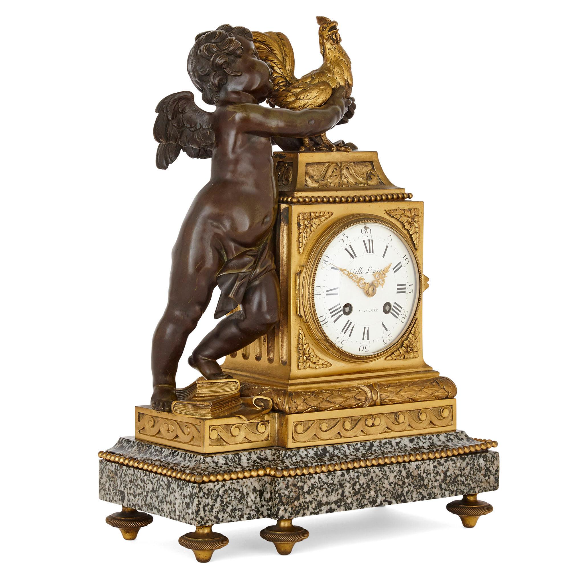 Français Pendule de cheminée de style Louis XVI en bronze doré et marbre en vente