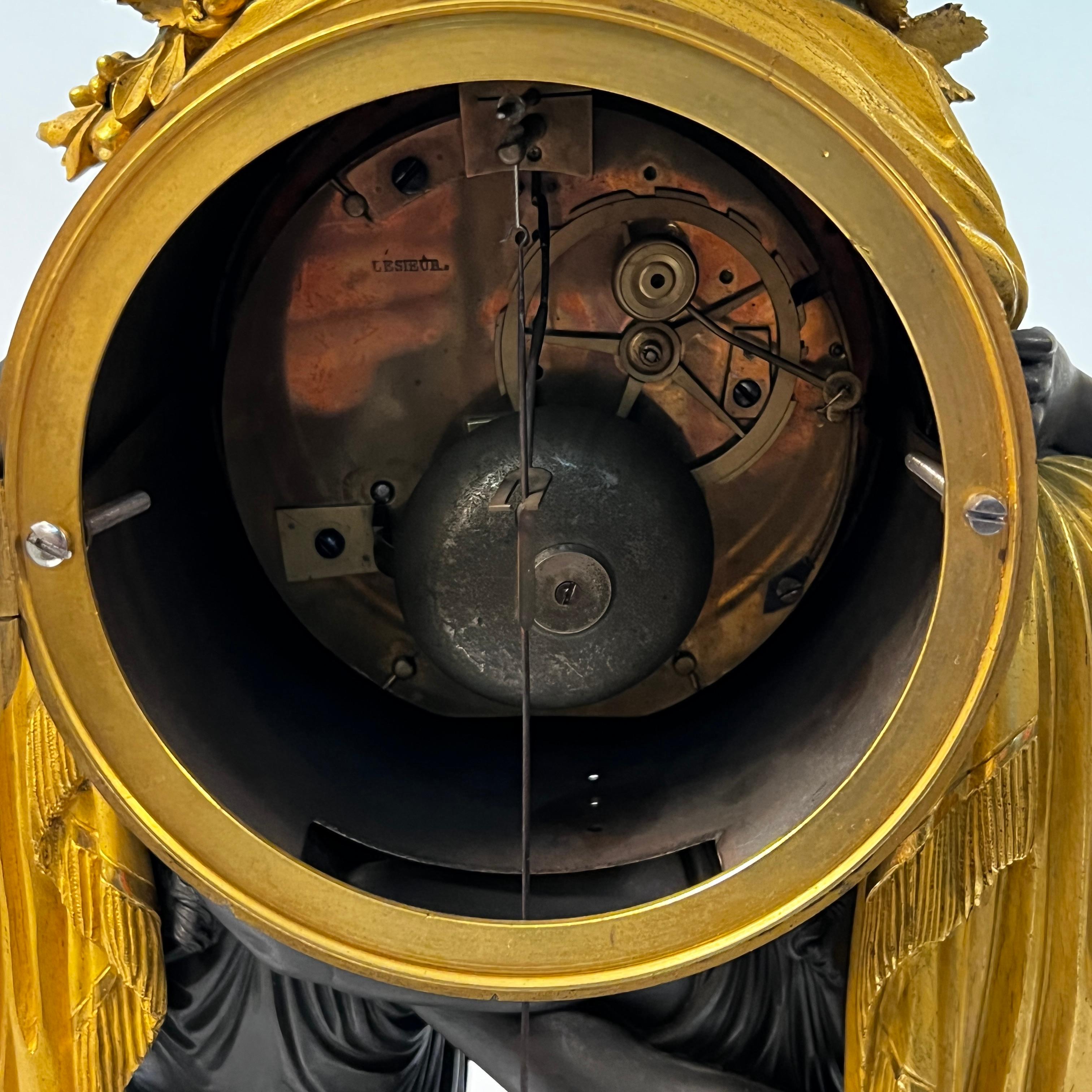 Pendule de cheminée de style Louis XVI en bronze doré d'après Louis Simon Boizot en vente 6