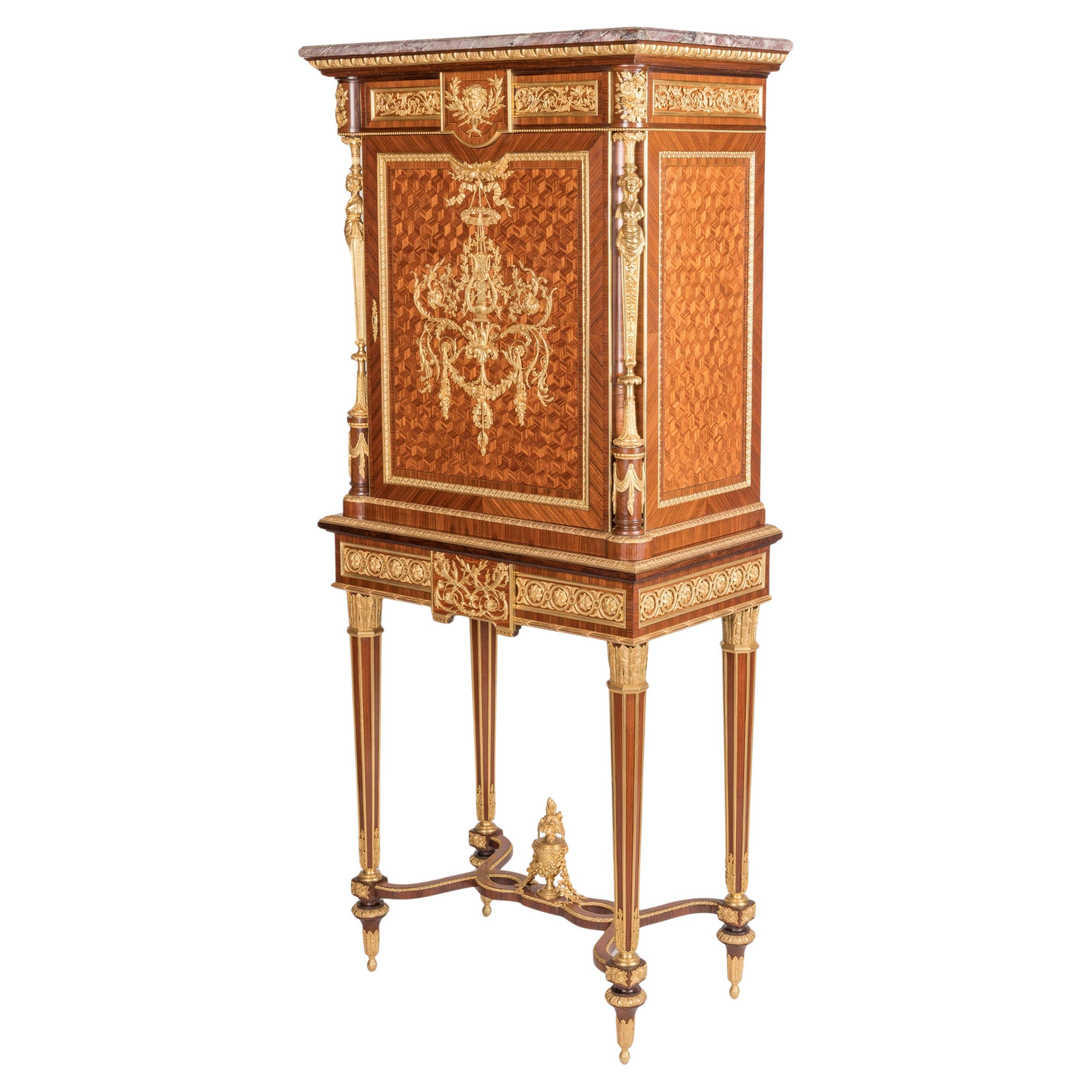 Armario de pie de madera de rey, estilo Luis XVI, montado en bronce de François Linke