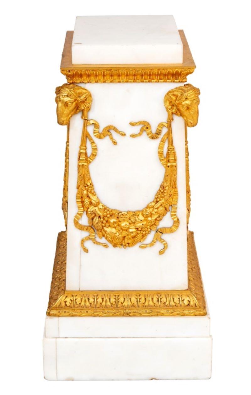 Louis XVI Style Ormolu Mounted White Marble Clock In Good Condition For Sale In Astoria, NY