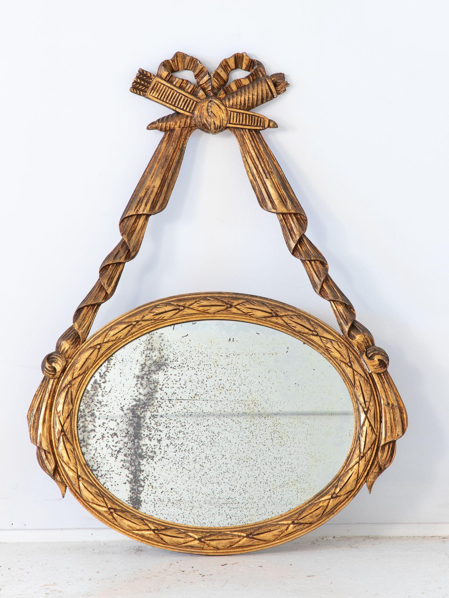 Louis XVI-style Oval Mirror with Carved Wood Frames, France Mid 20th C. For Sale 2