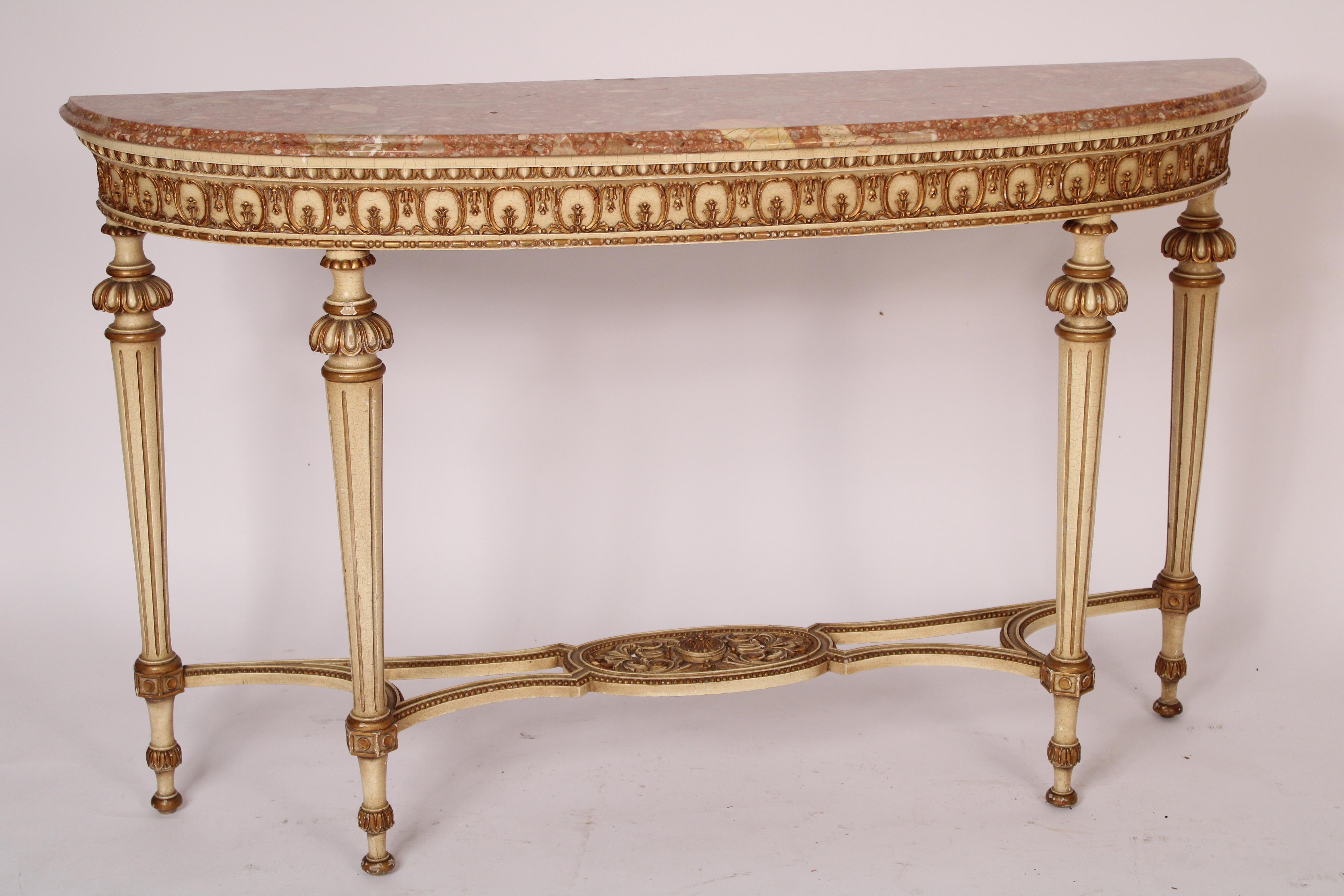 Inconnu Table console de style Louis XVI peinte et décorée de dorures en vente