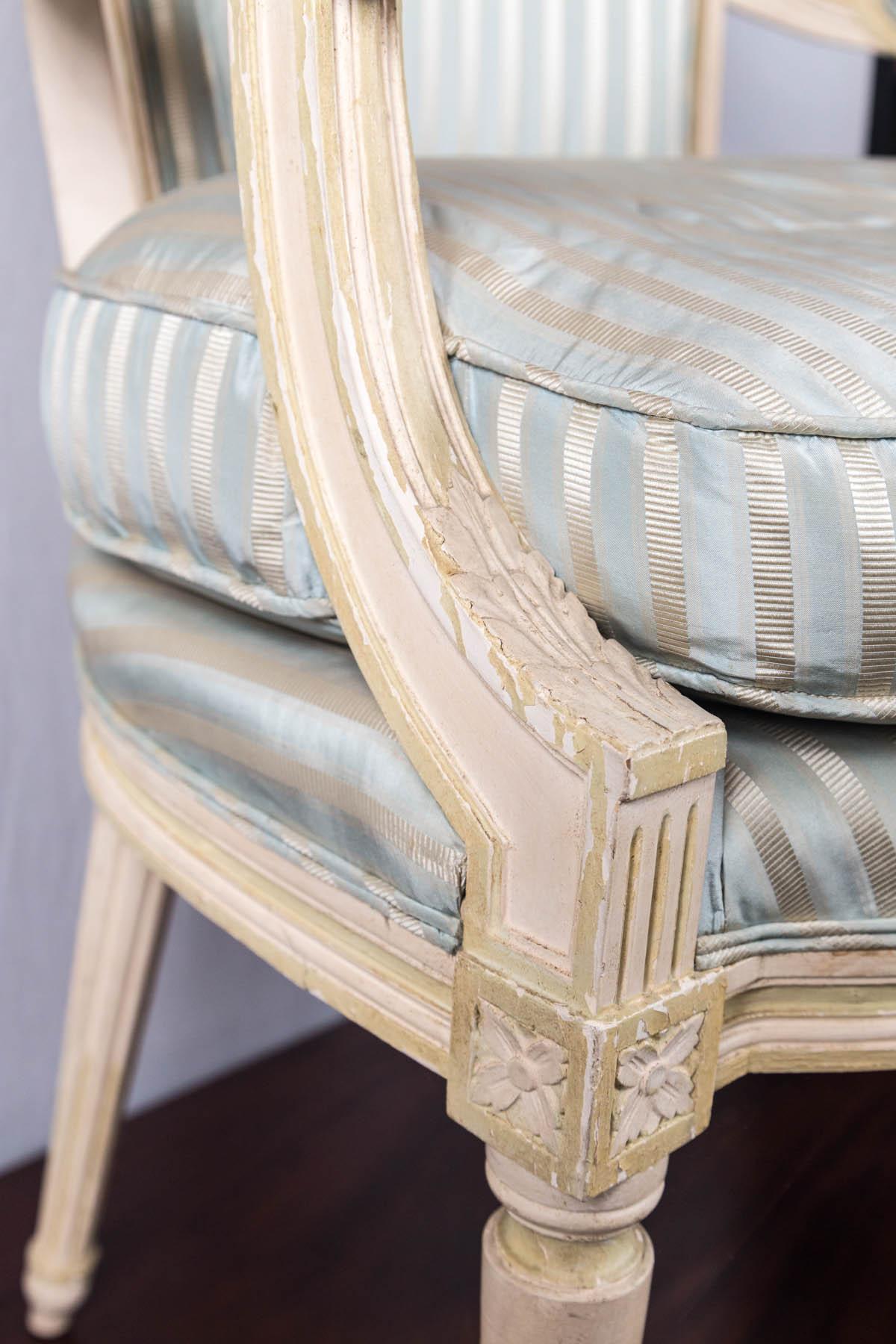 Louis XVI Style Painted Fauteuil or Open Armchair In Good Condition In Woodbury, CT
