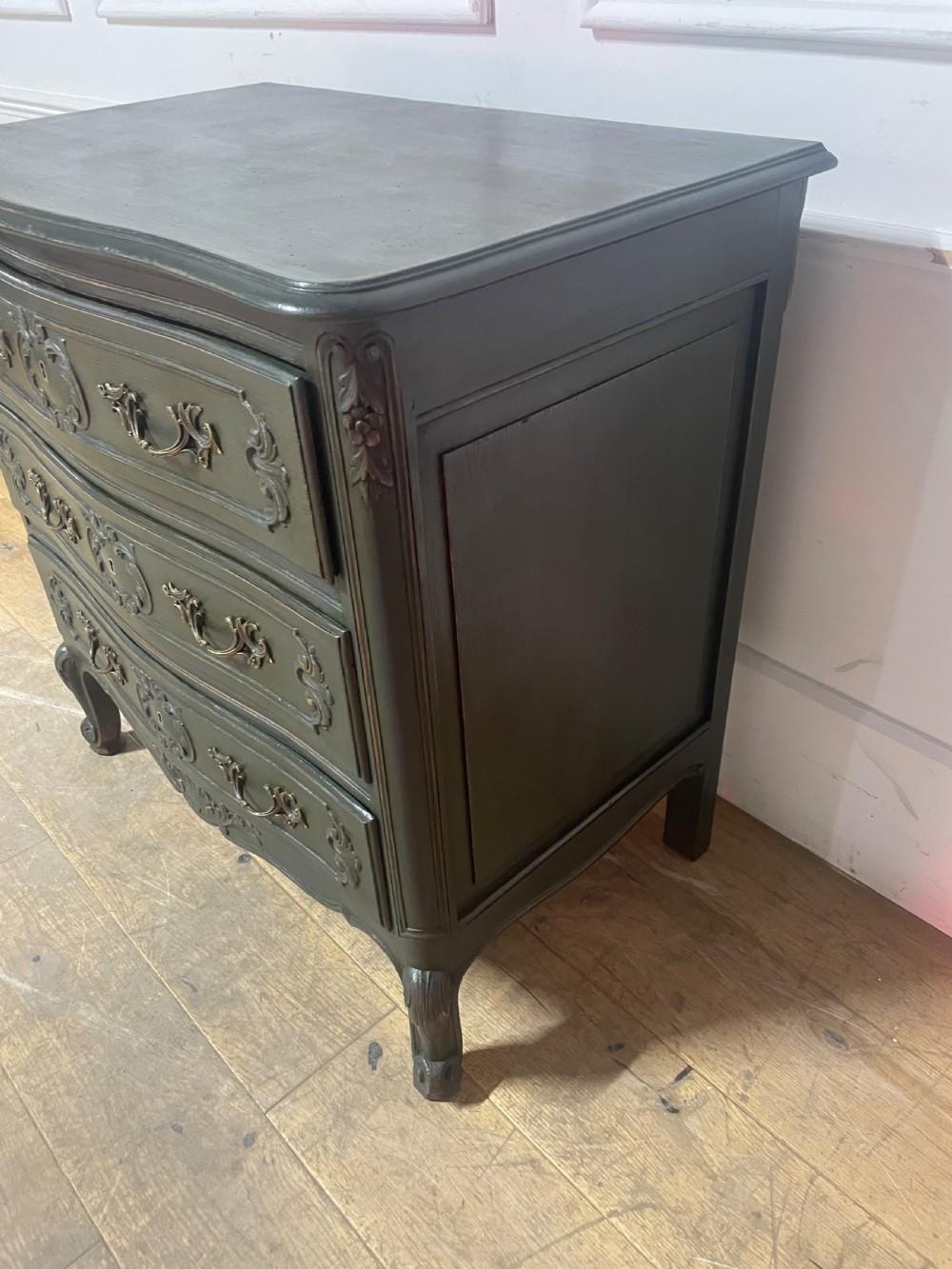 French Louis XVI style painted oak chest of drawers / commode For Sale