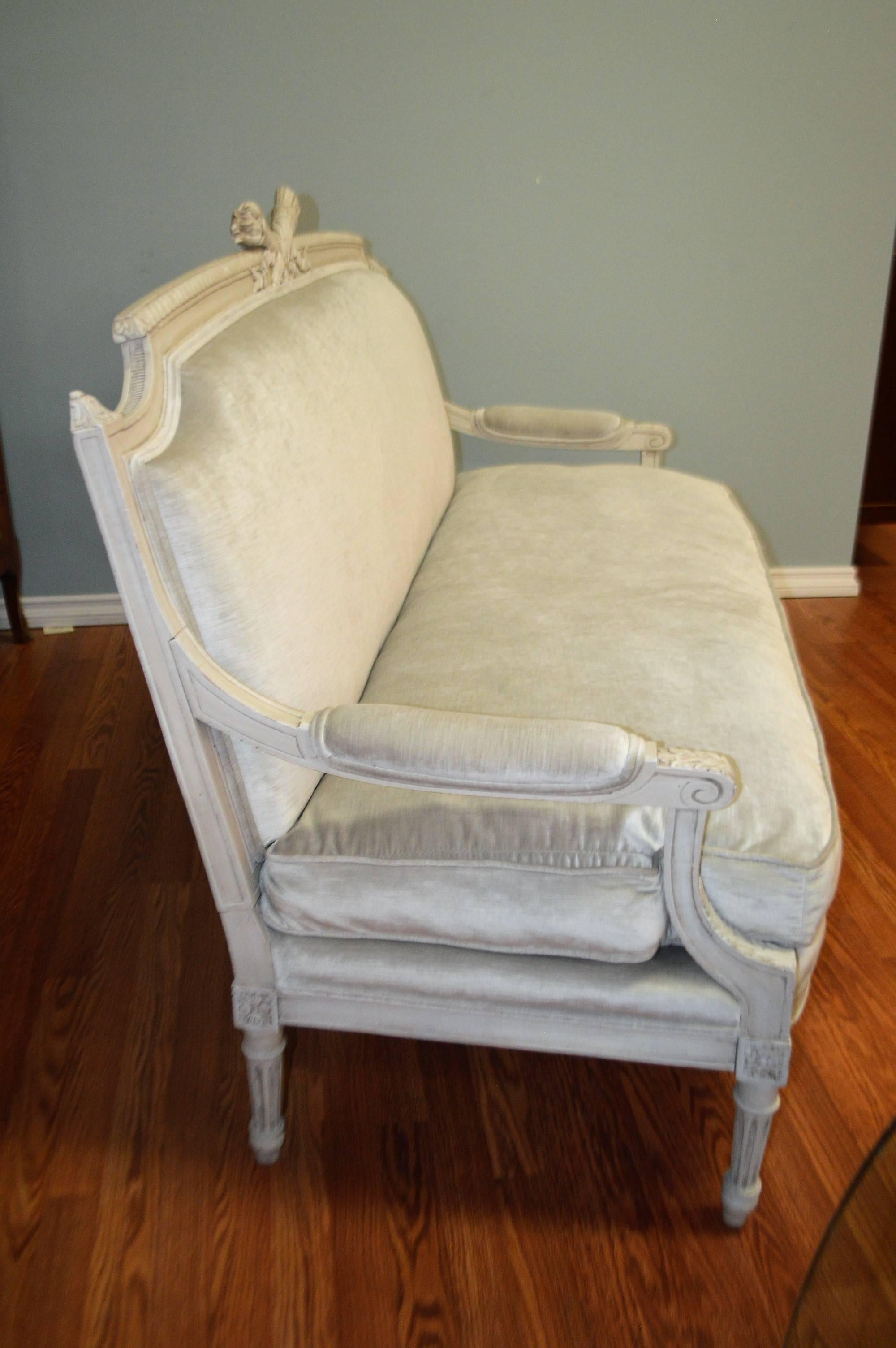 Louis XVI Style Painted Settee Newly Upholstered in a Grey Velvet Chenille 4