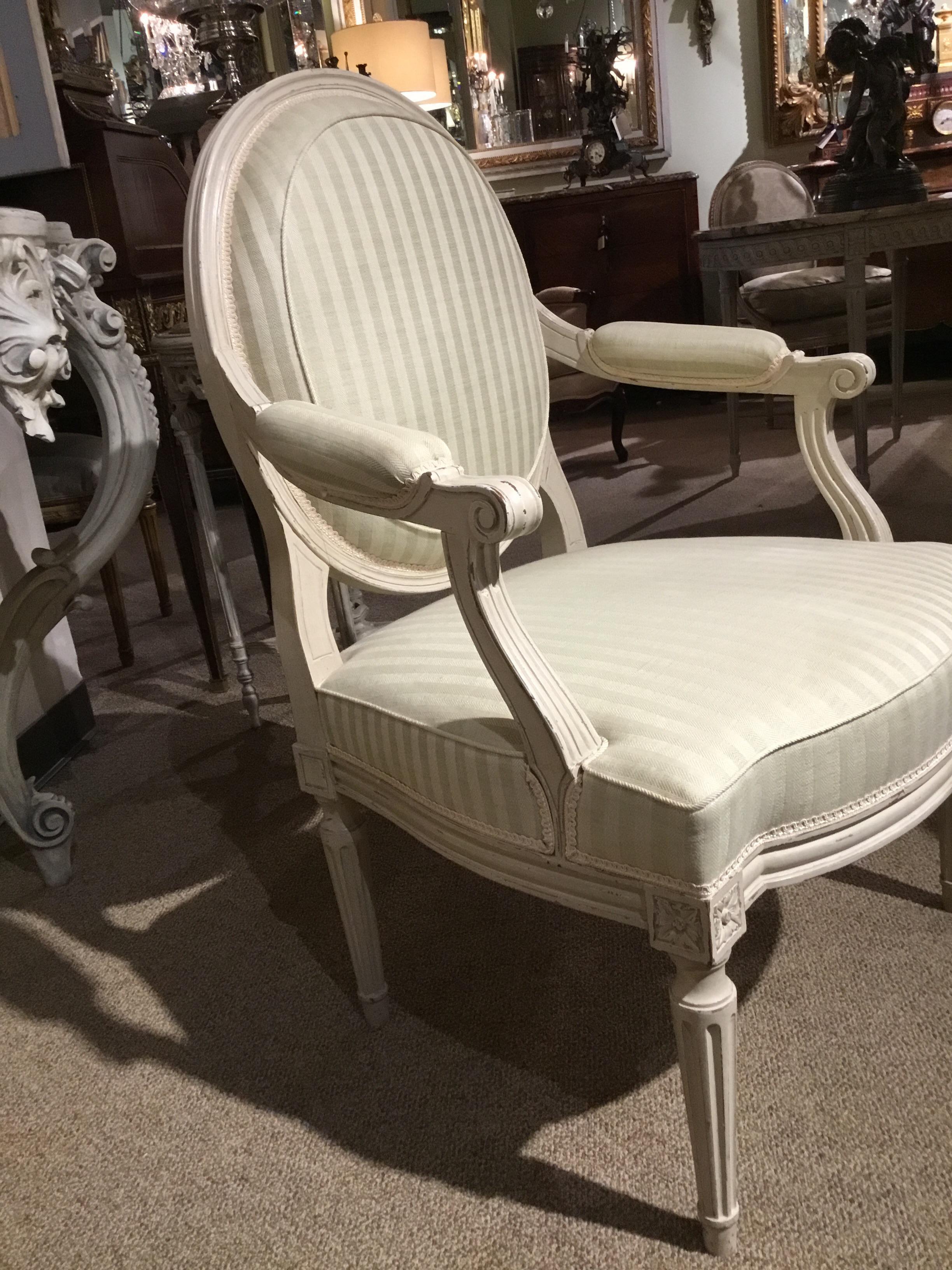 Louis XVI Style Painted White Armchairs, Midcentury In Good Condition For Sale In Houston, TX