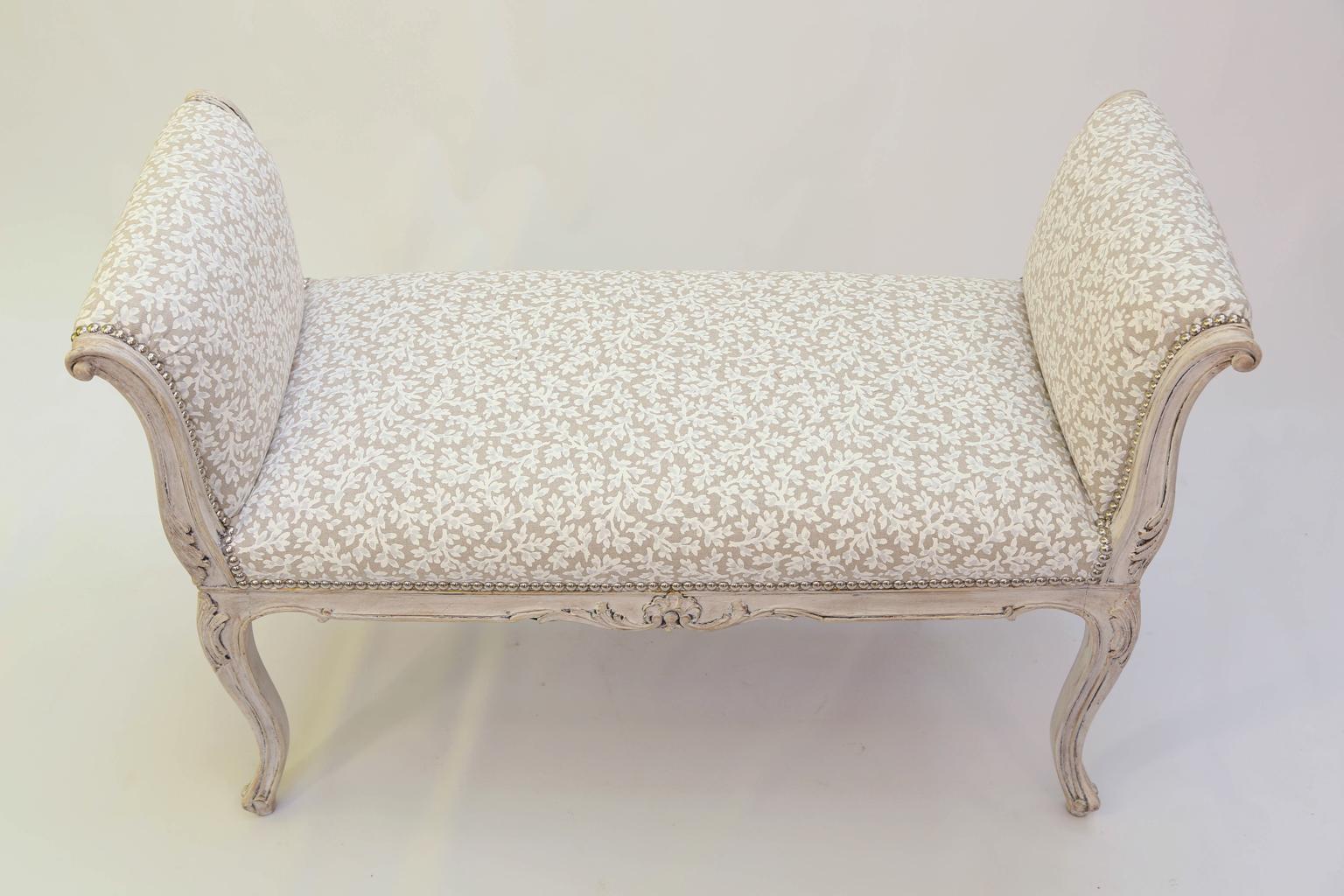 20th Century Louis XVI Style Painted Window Seat Bench For Sale