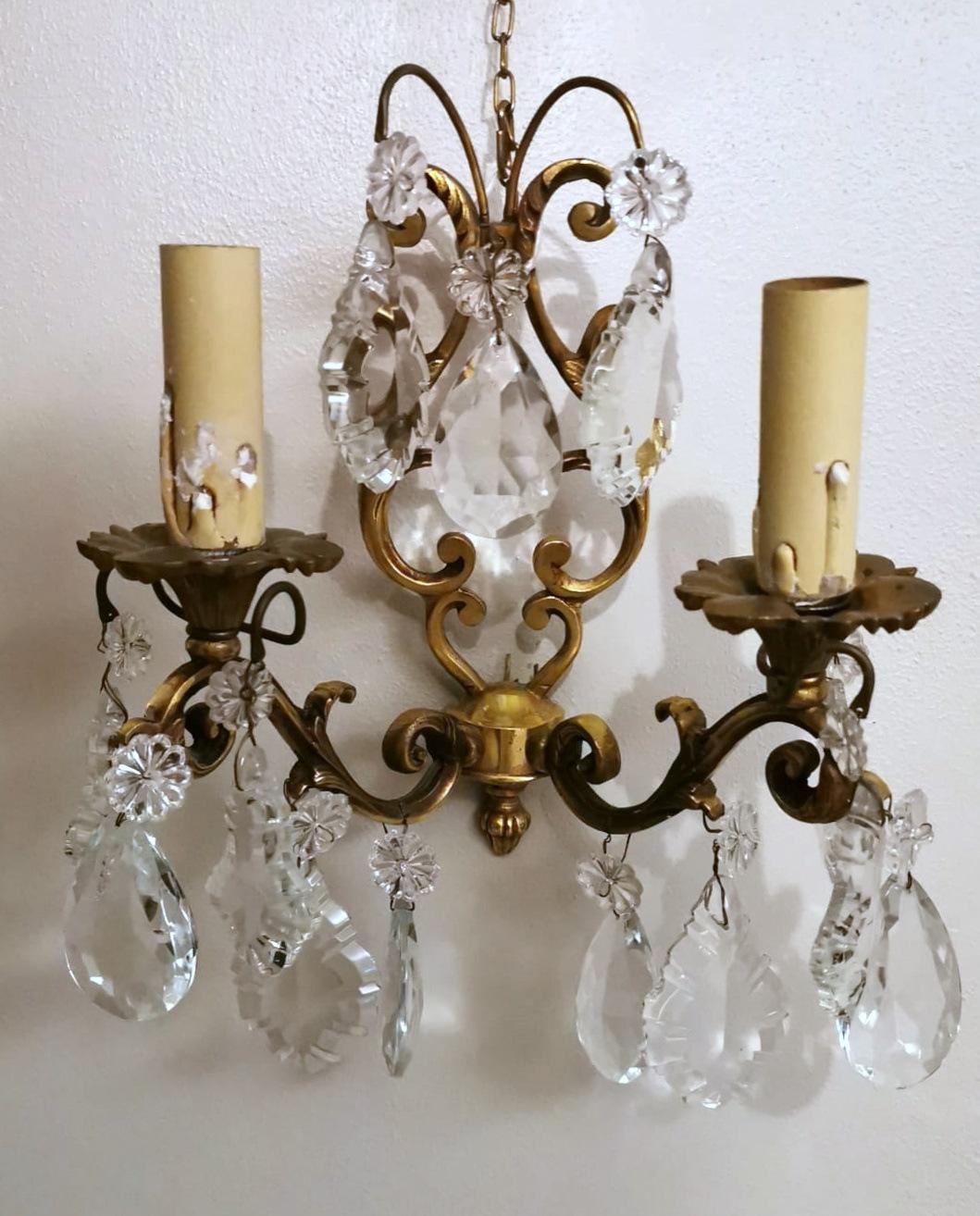 Louis XVI Style Pair of French Wall Sconces in Brass and Crystals For Sale 5