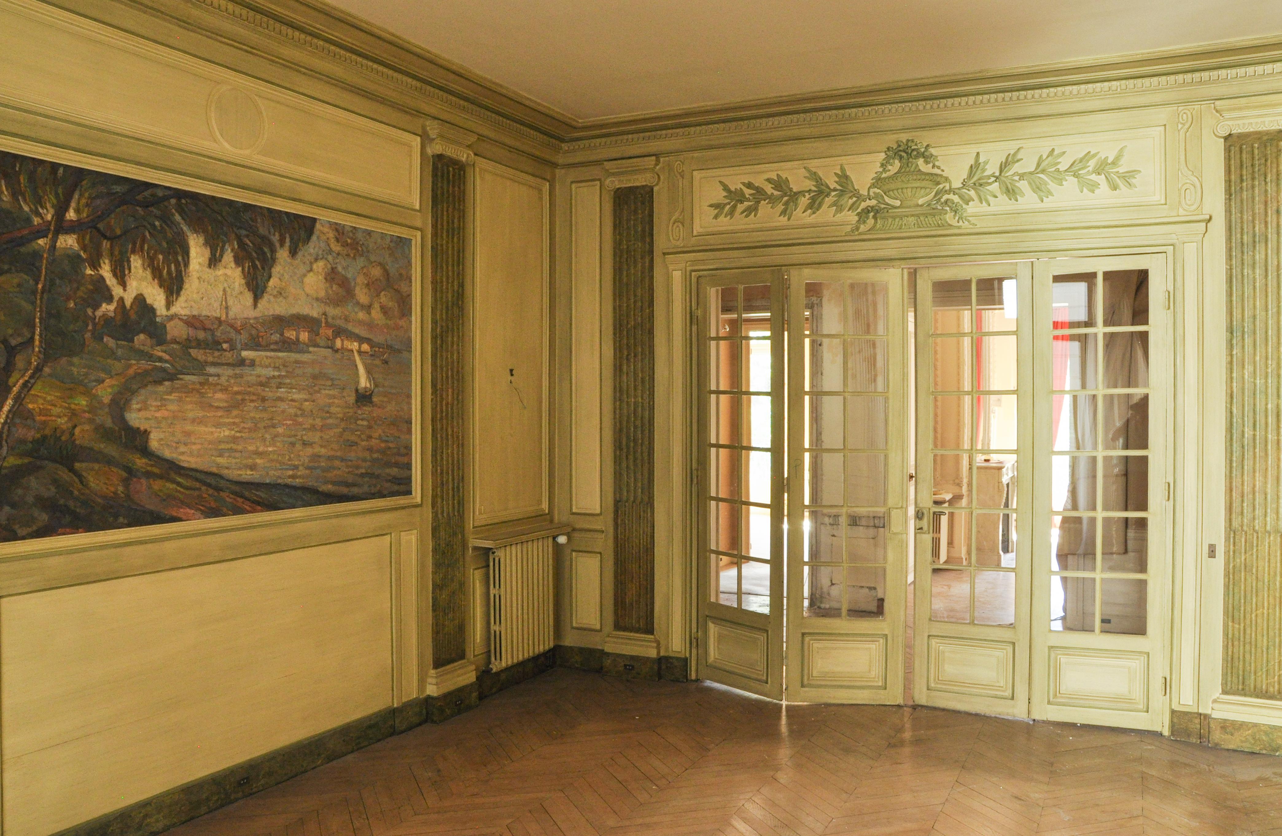 Louis XVI Style Panelling with Fireplace and a Marine Scene, Oil on Canvas For Sale 10