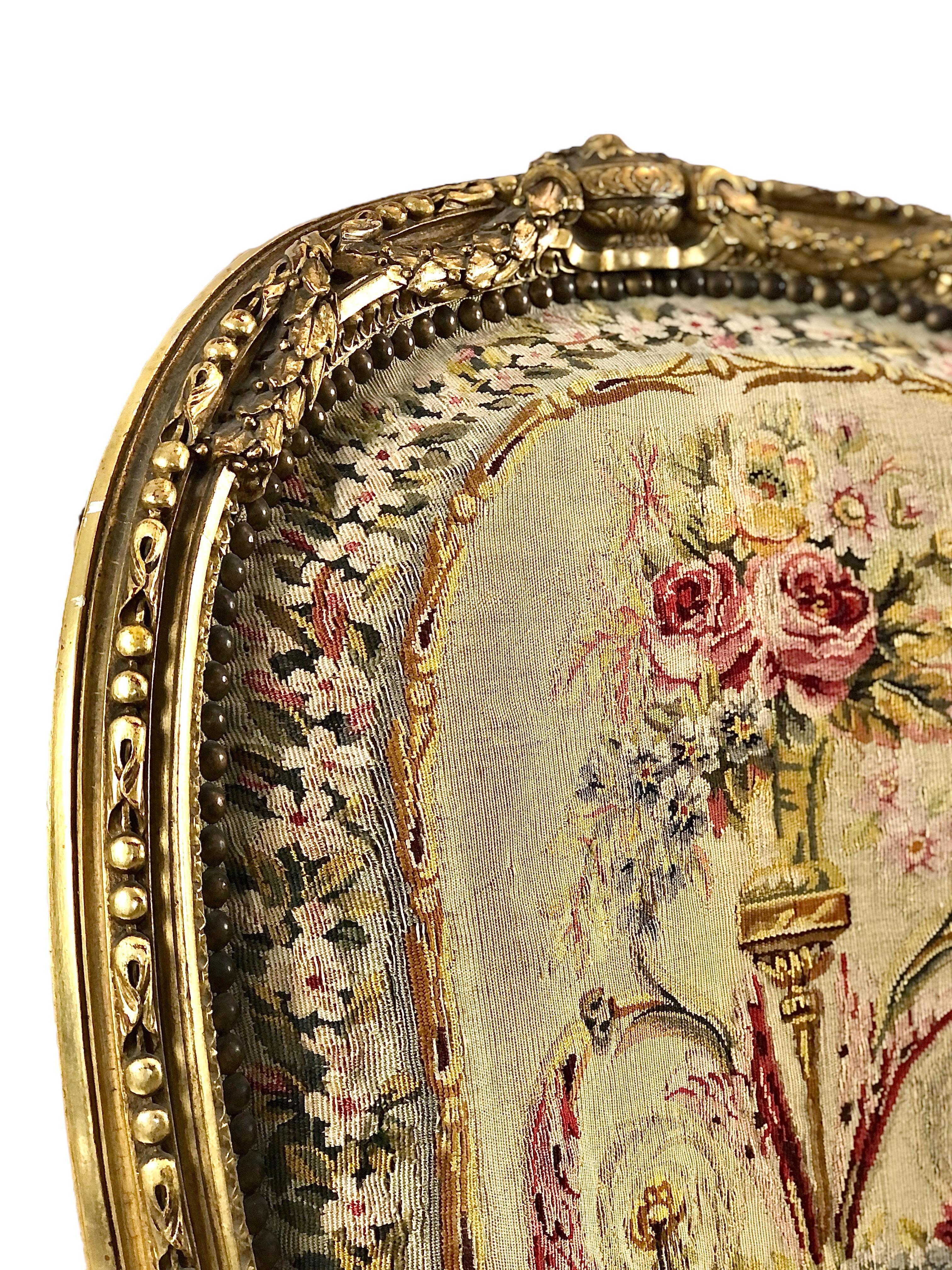 Antique Louis XVI Style Parisian Giltwood 5 Pieces Salon Suite For Sale 6