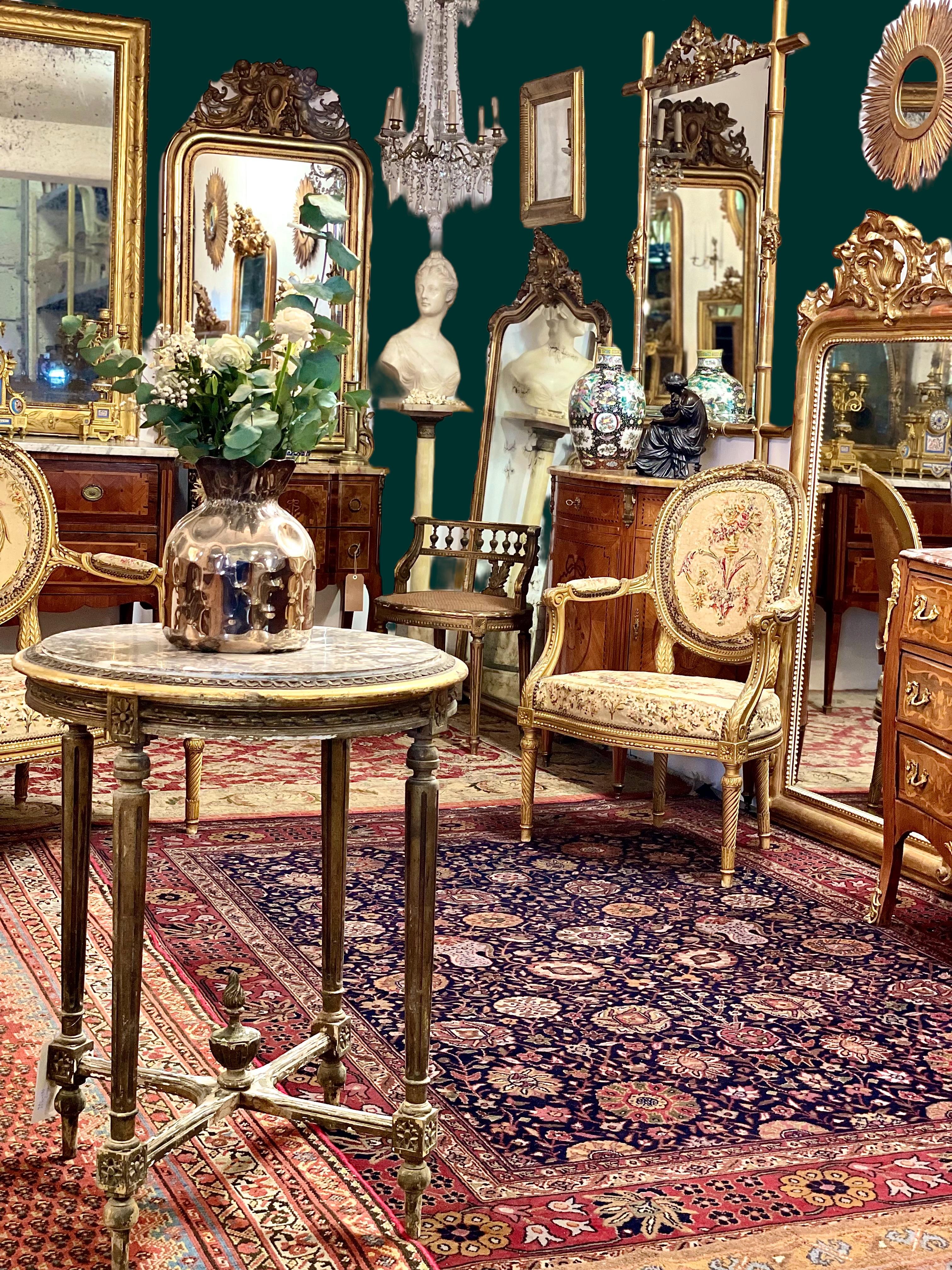 Louis XVI Style Parisian Gilded 5 Pieces Salon Suite For Sale 13