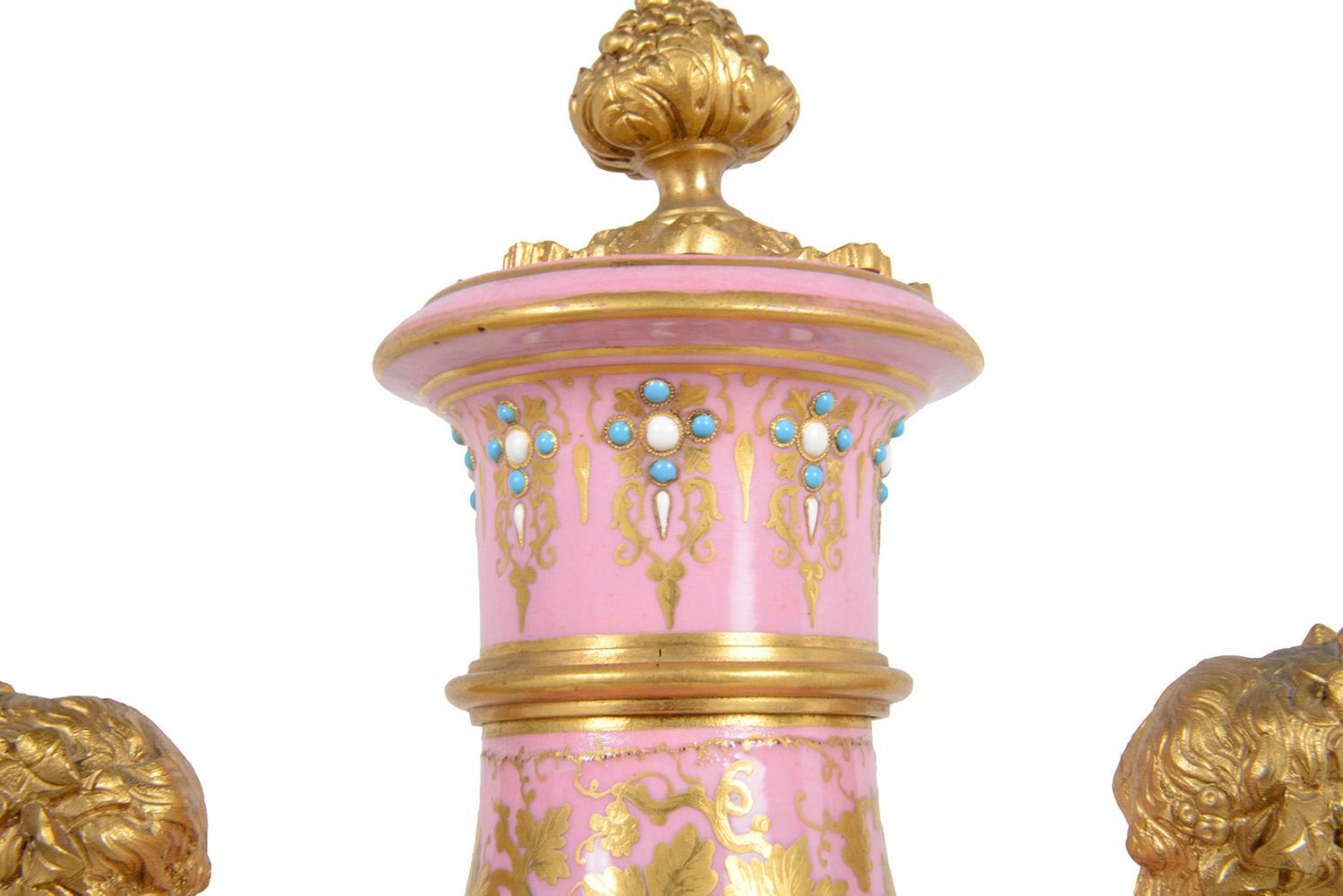 Louis XVI Style Pink Porcelain Mantel Clock, 19th Century For Sale 5