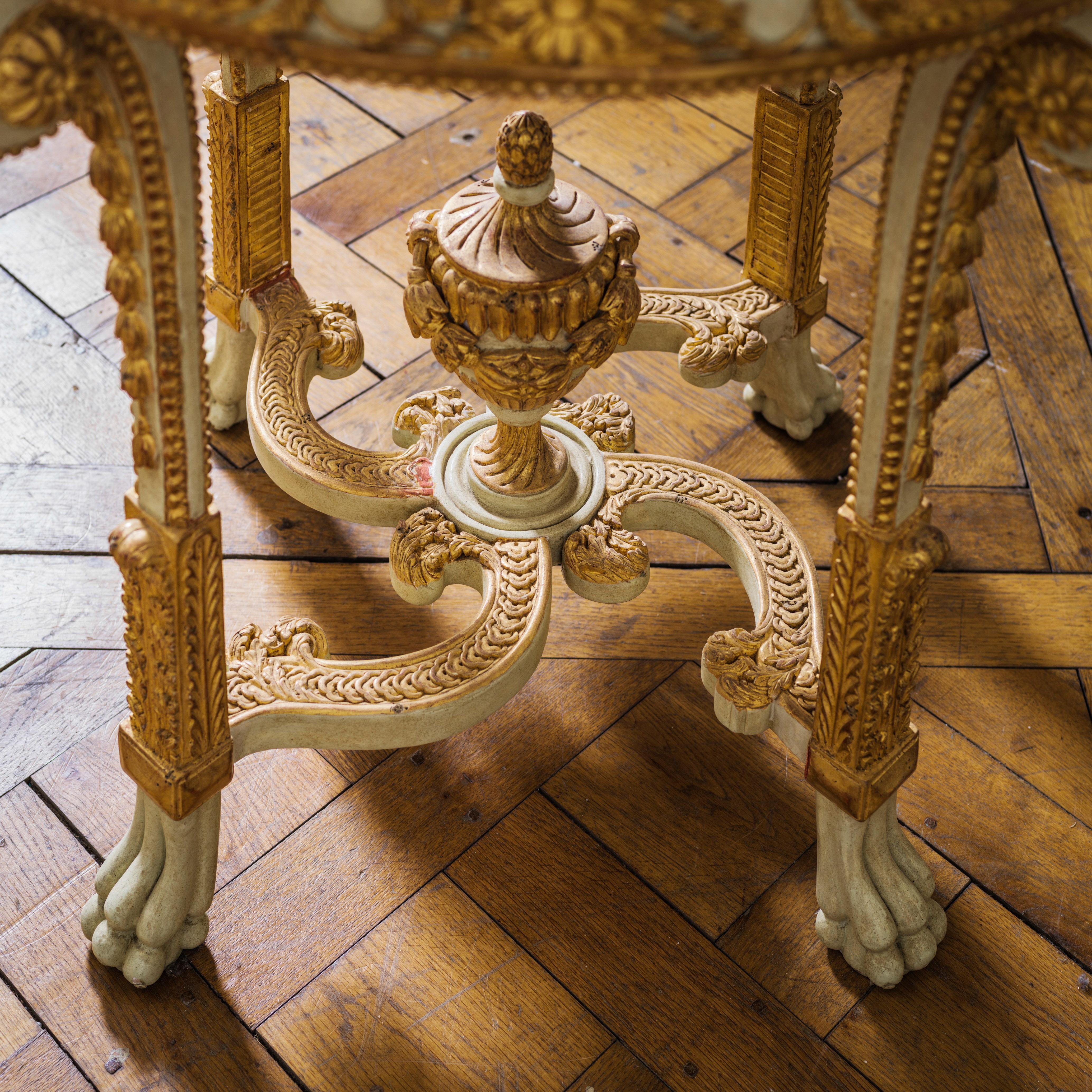 Polychromer Konsolentisch im Louis-XVI.-Stil, reproduziert von La Maison London (Holz) im Angebot