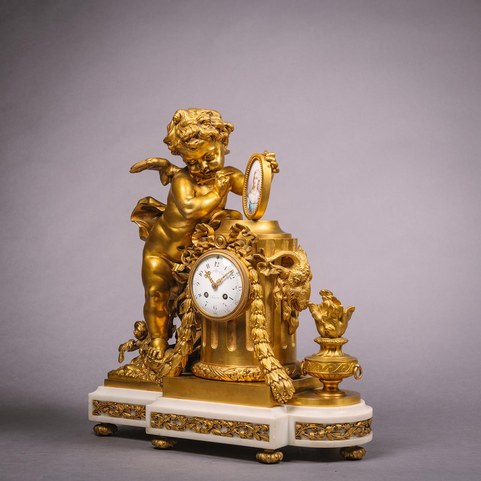 Orologio figurato in bronzo dorato e porcellana di Sèvres in stile Luigi XVI, Allegorico delle Arti. 

Il quadrante è firmato 