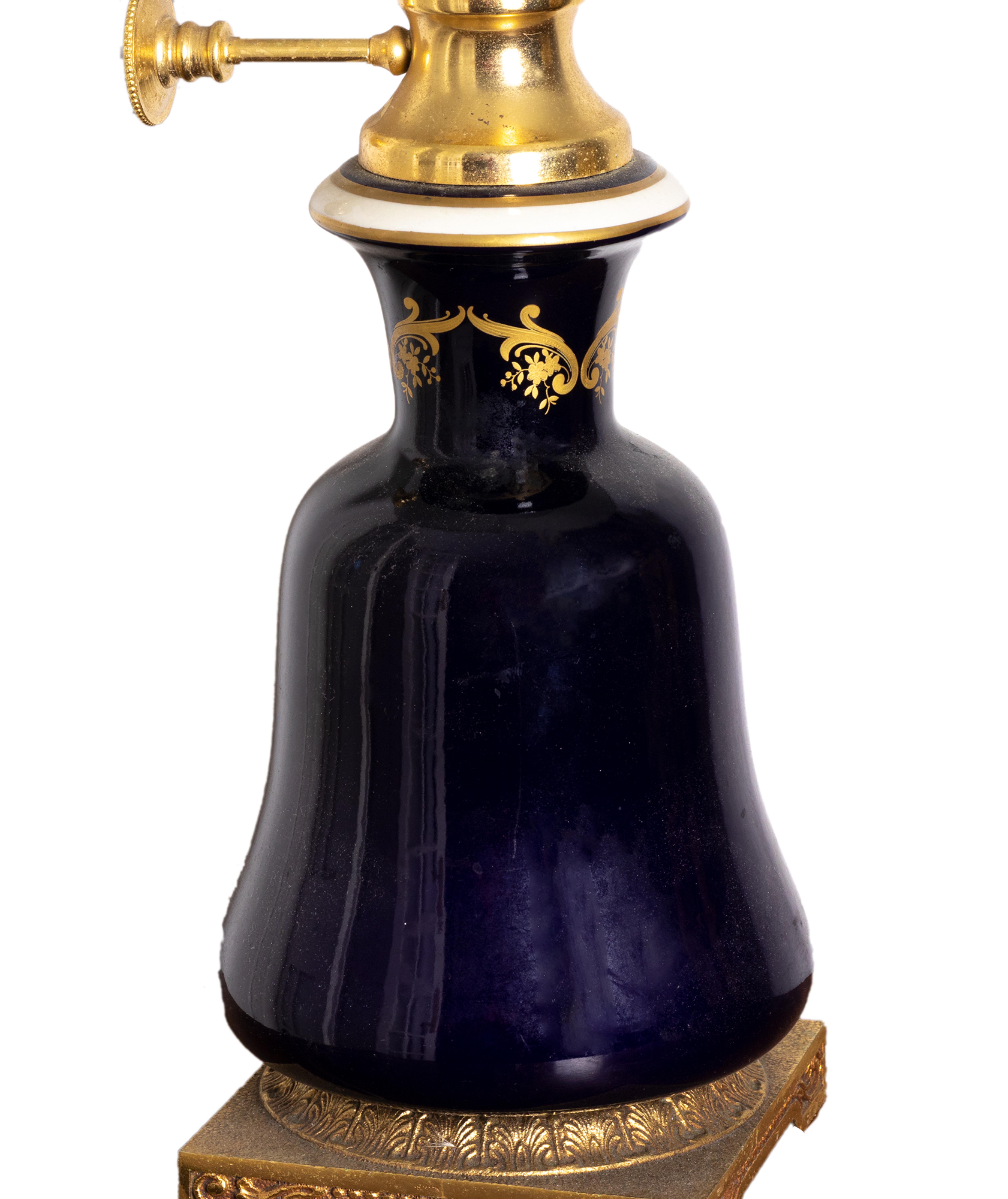 Gilt Louis XVI Style Porcelain Table Lamp, 20th Century For Sale
