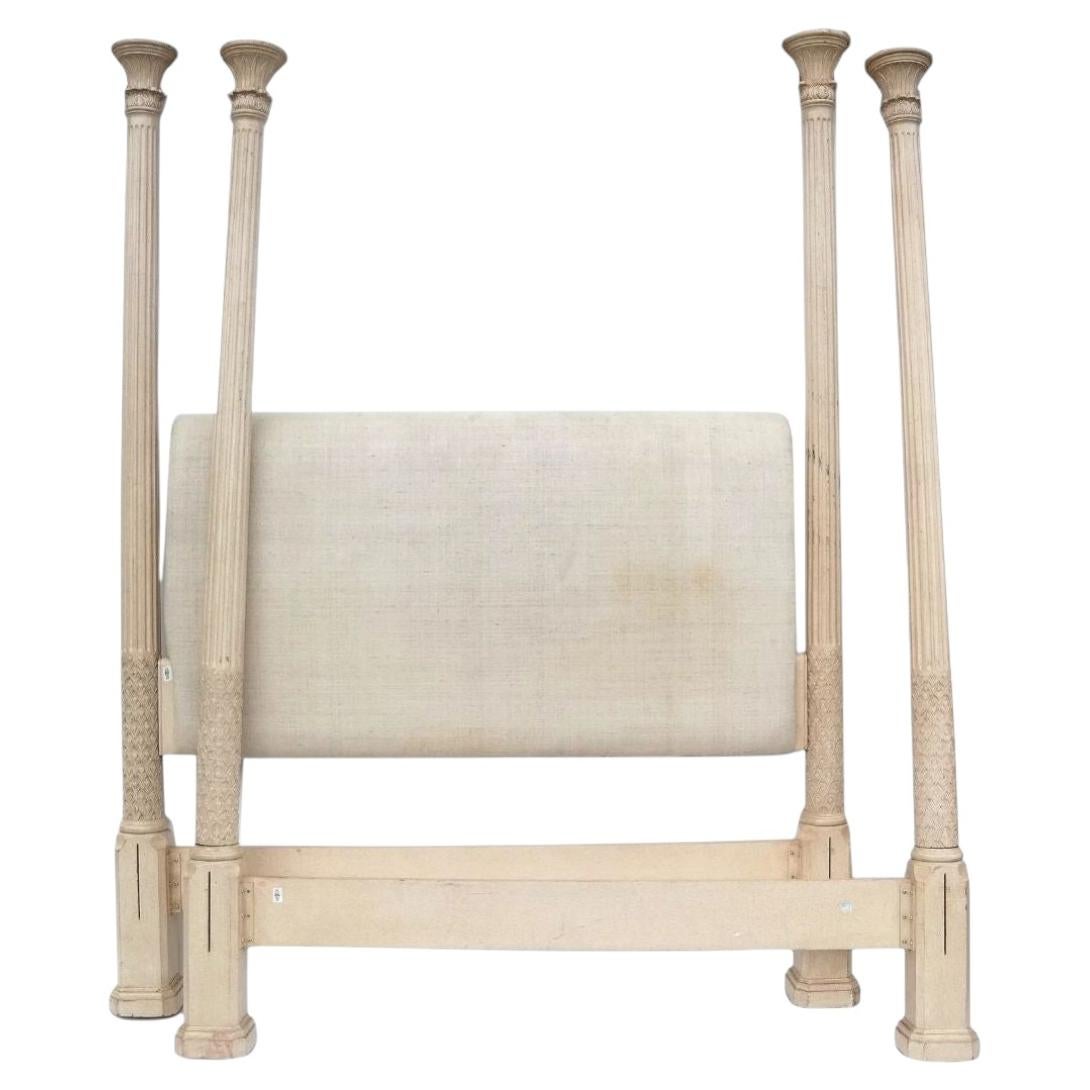 Lit à baldaquin de style Louis XVI en vente