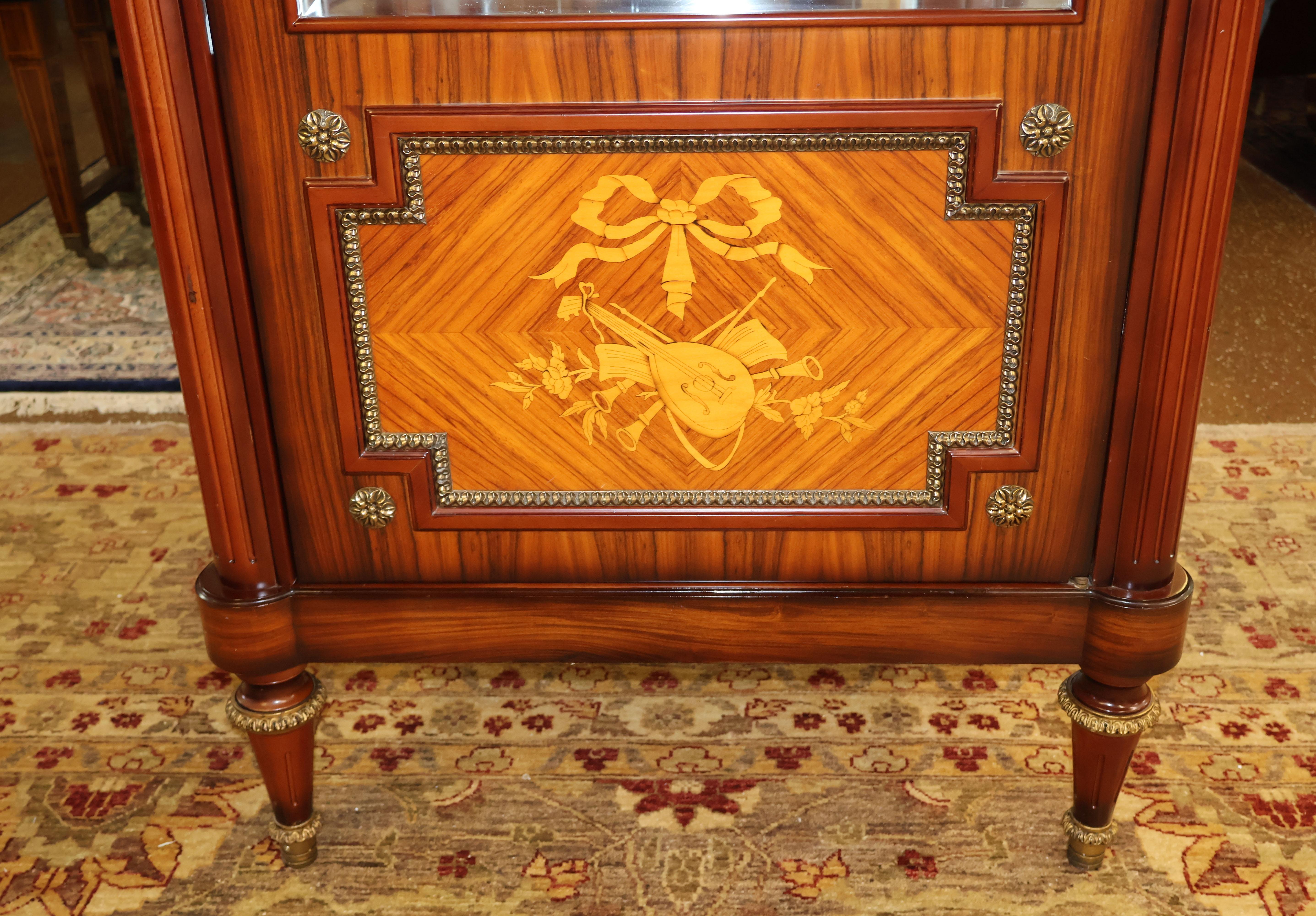 Louis XVI Style Rosewood Ormolu China Curio Cabinet Vitrine For Sale 8
