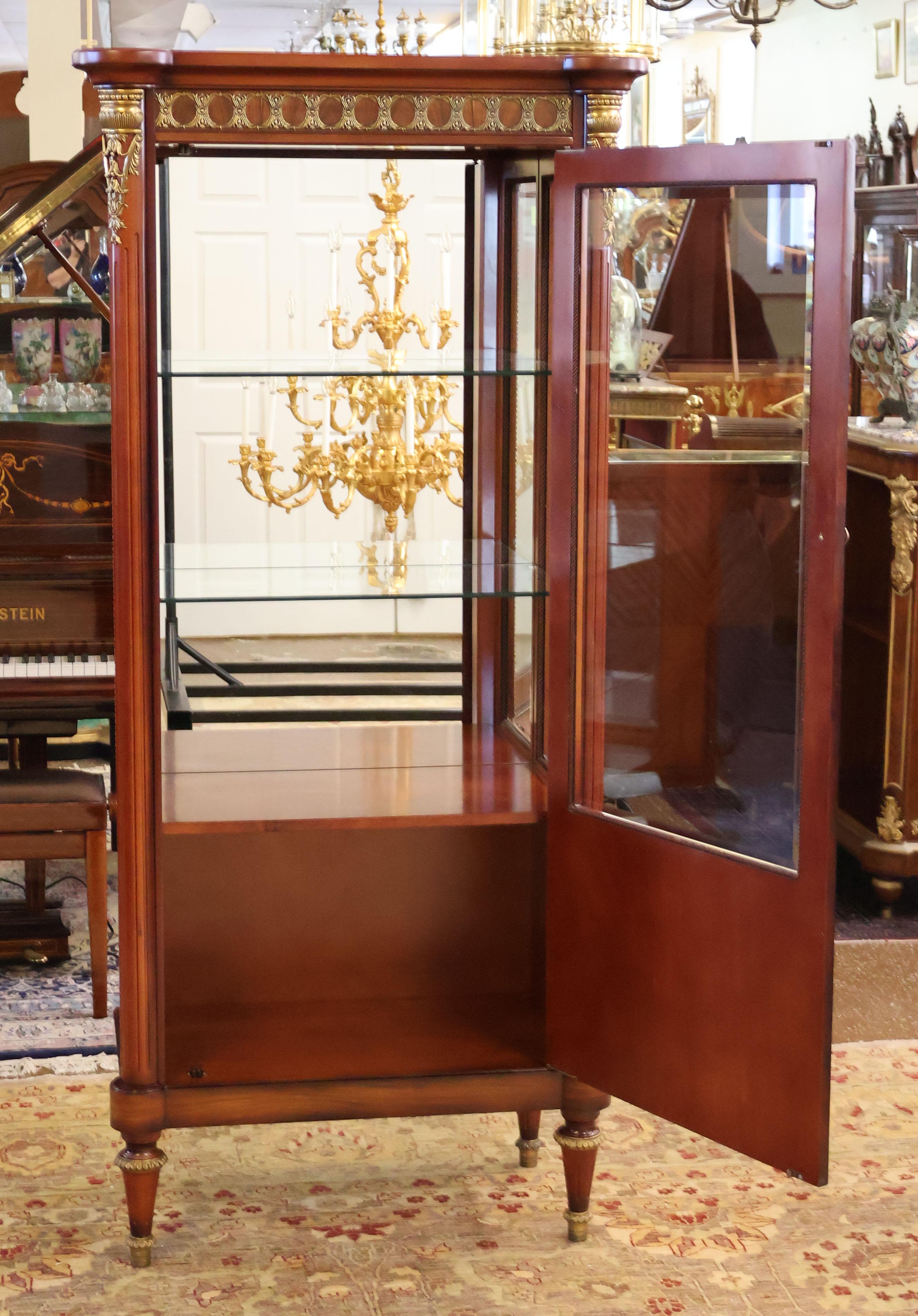 Louis XVI Style Rosewood Ormolu China Curio Cabinet Vitrine For Sale 10