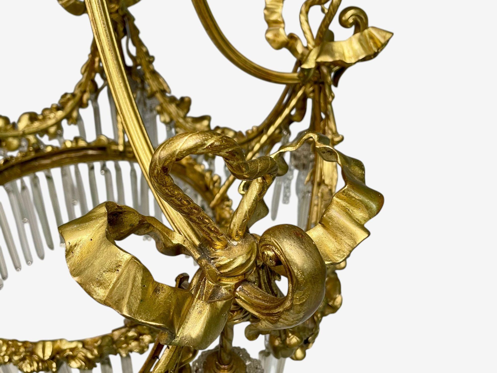 Lustre néoclassique russe de style Louis XVI, bronze, cristal, France, années 1900 en vente 1