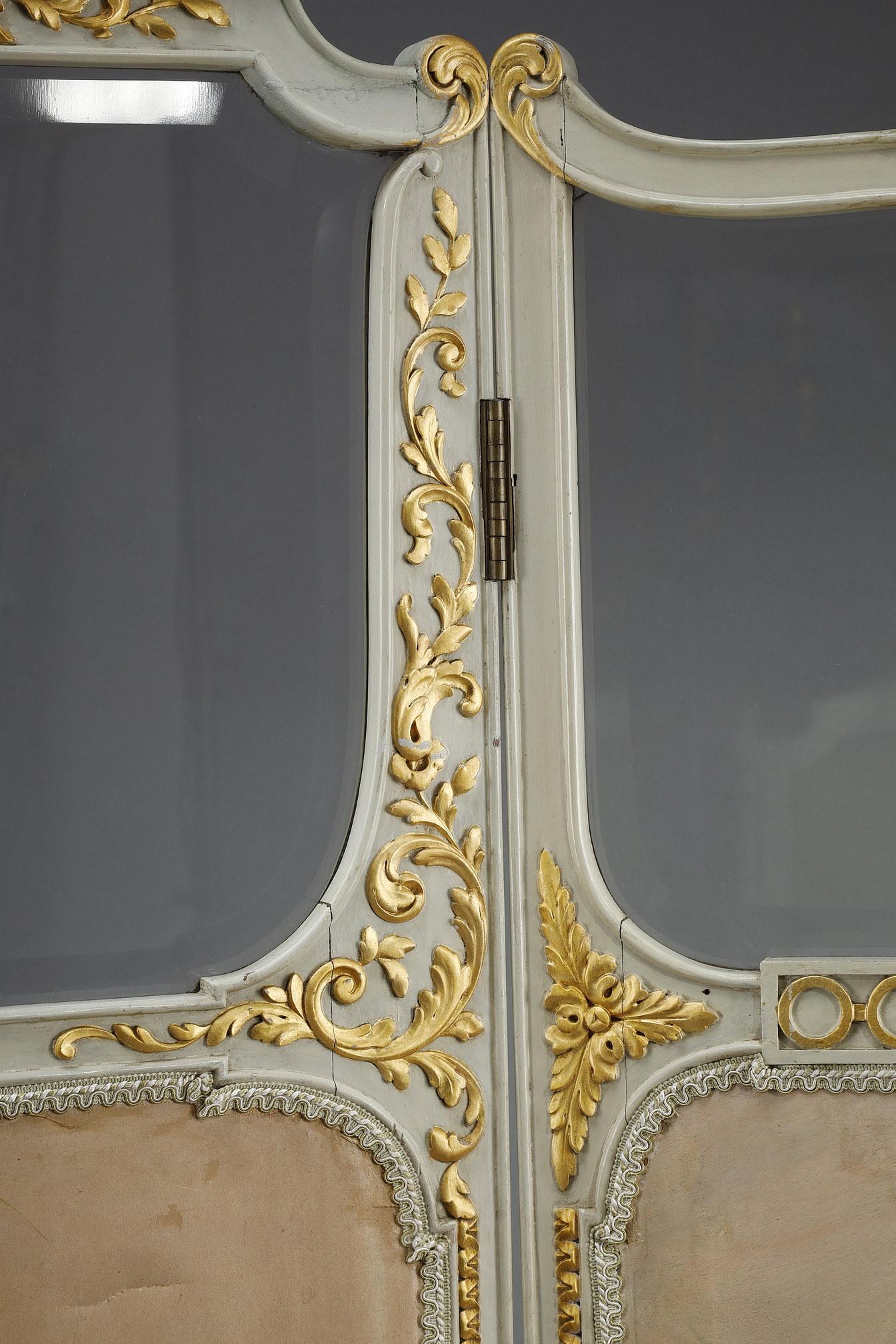 Louis XVI Style Screen in Carved Wood with Waders 1